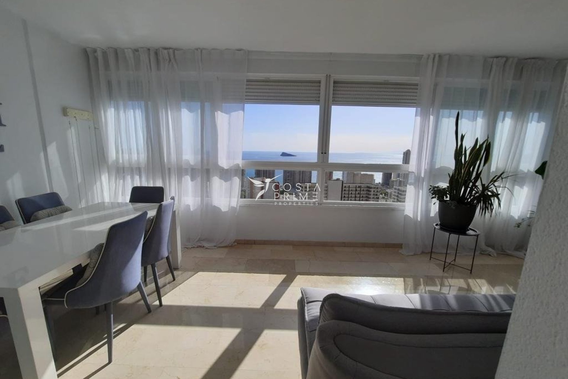 Resale - Apartment / Flat - Benidorm