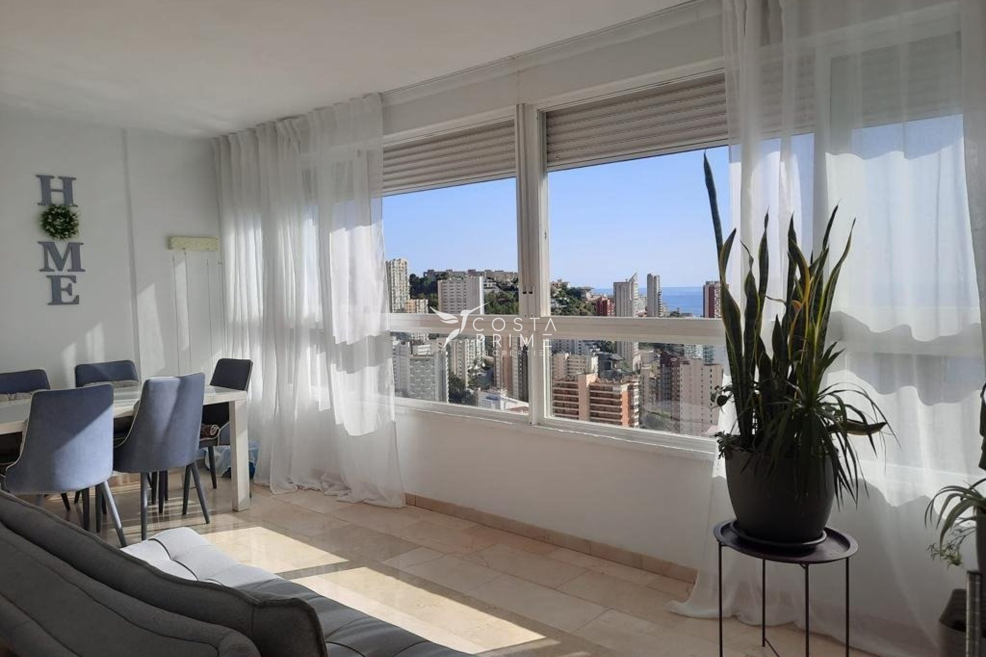 Resale - Apartment / Flat - Benidorm