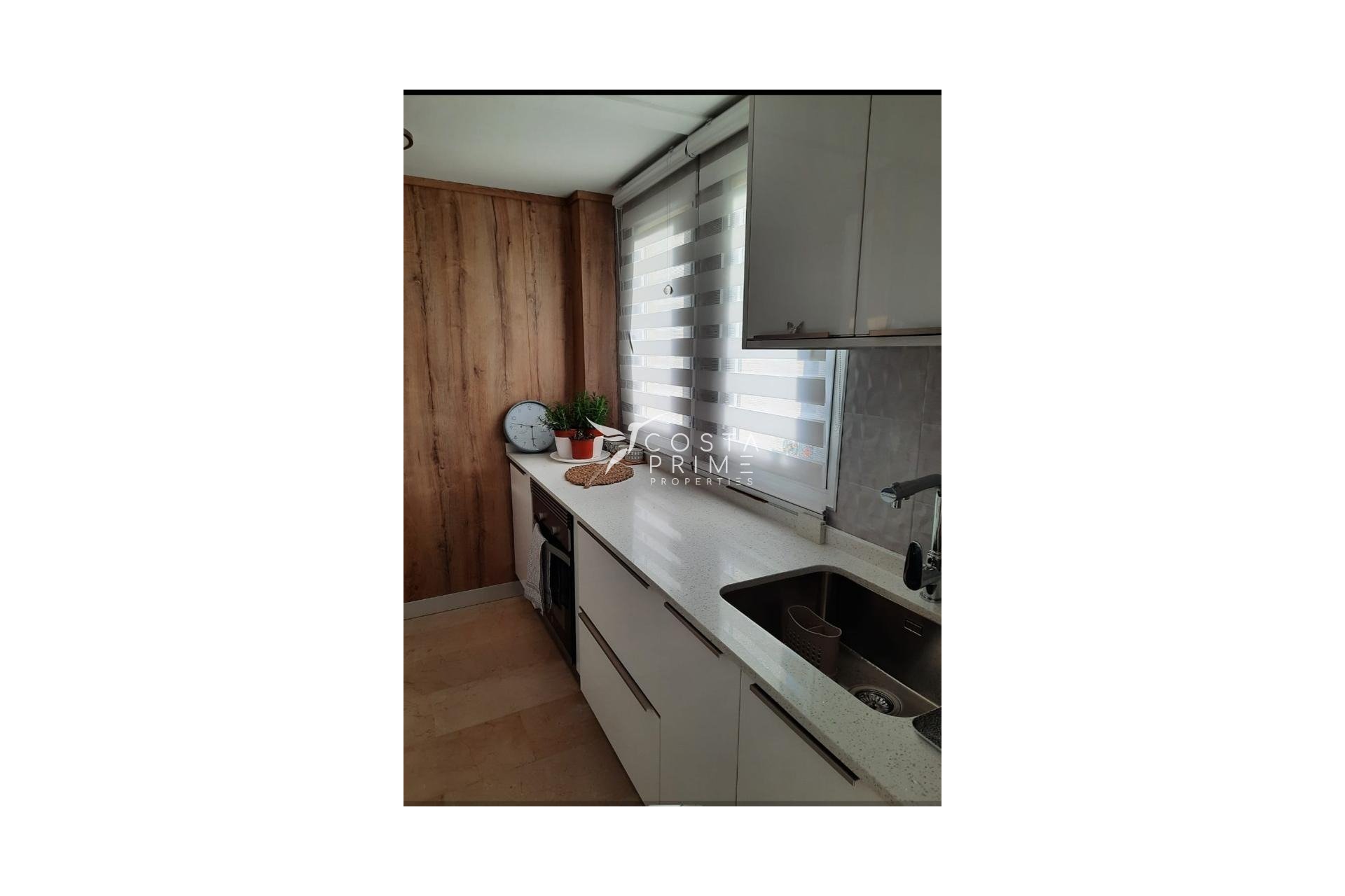 Resale - Apartment / Flat - Benidorm