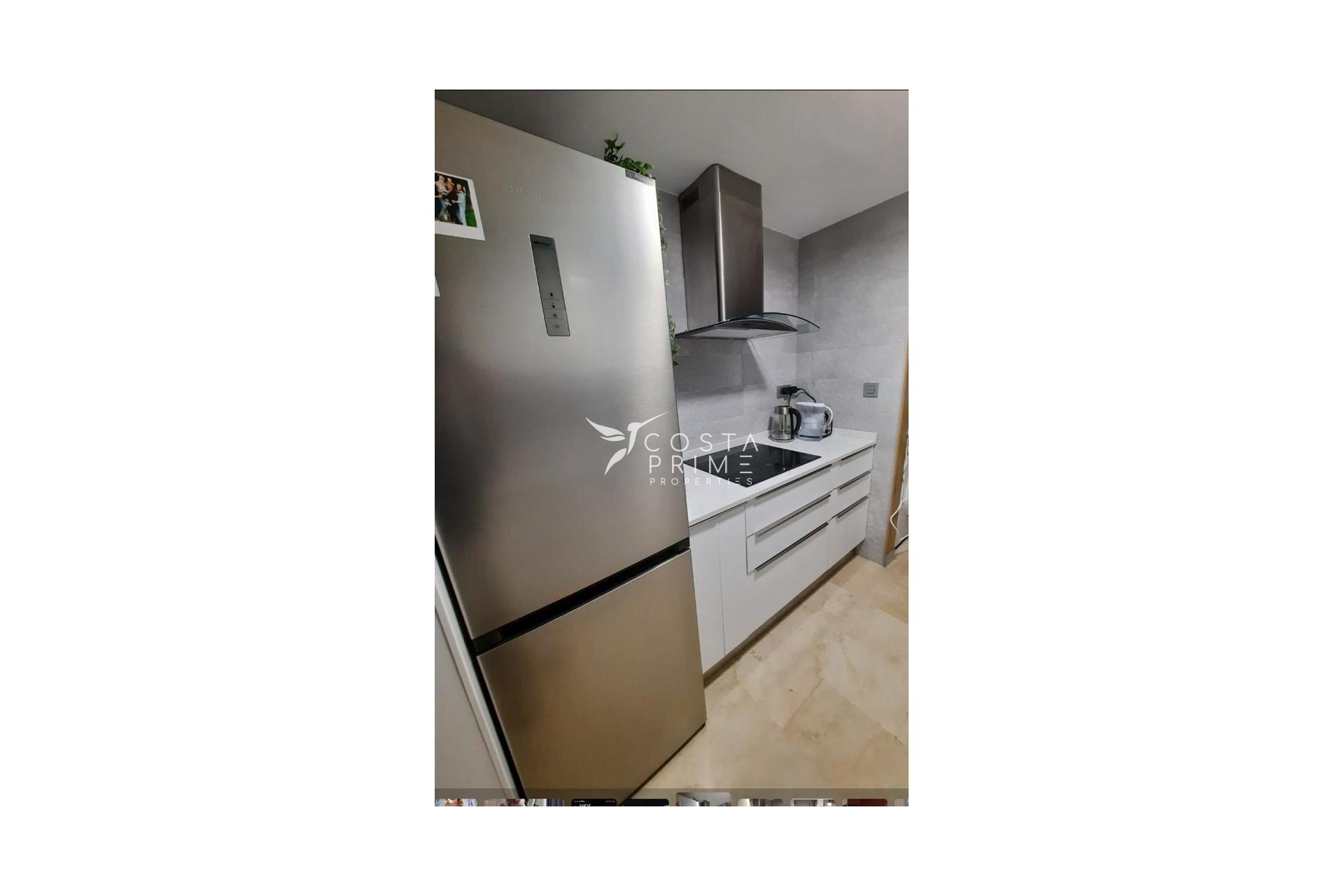 Resale - Apartment / Flat - Benidorm