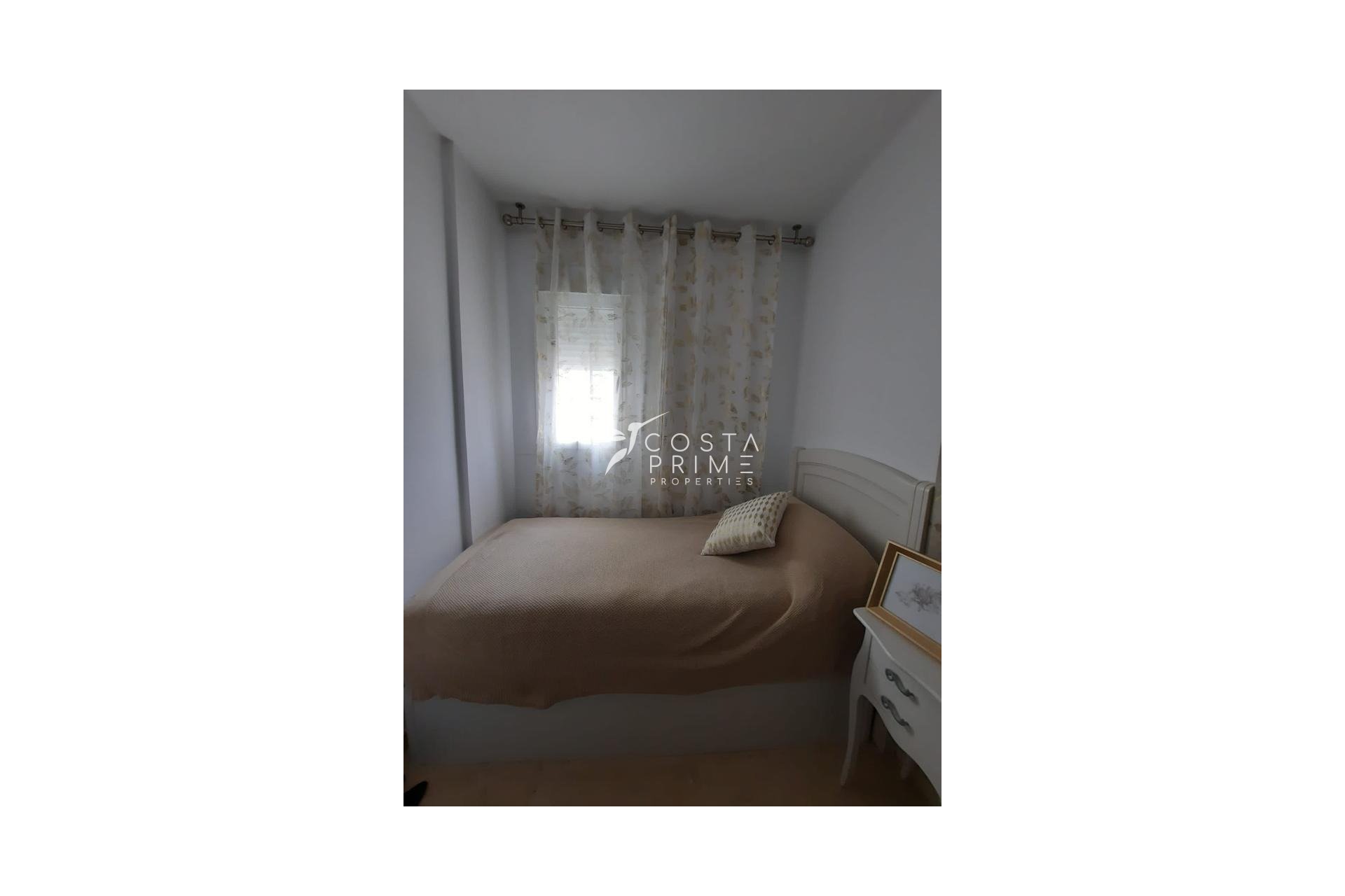 Resale - Apartment / Flat - Benidorm