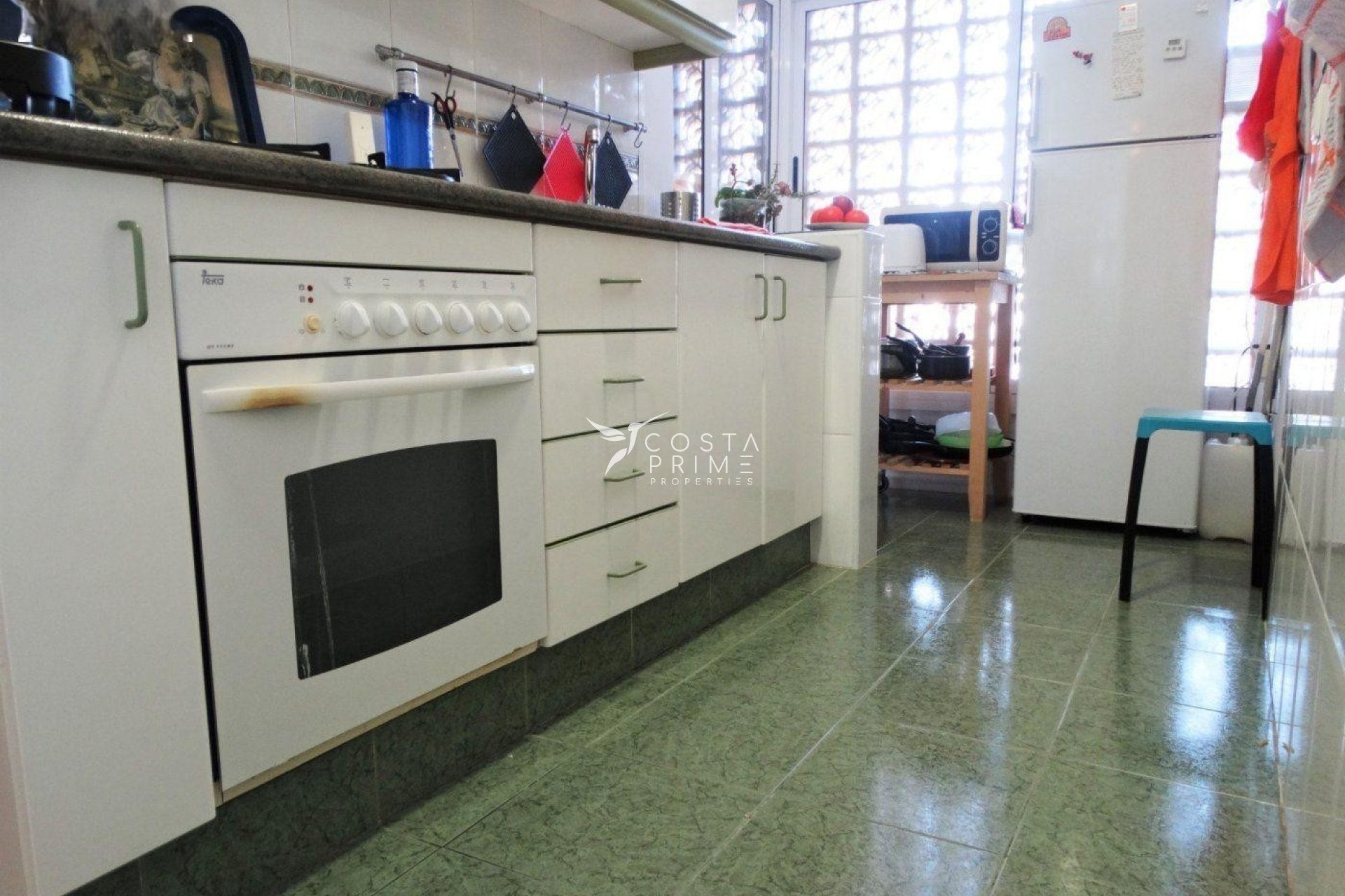 Resale - Apartment / Flat - Benidorm