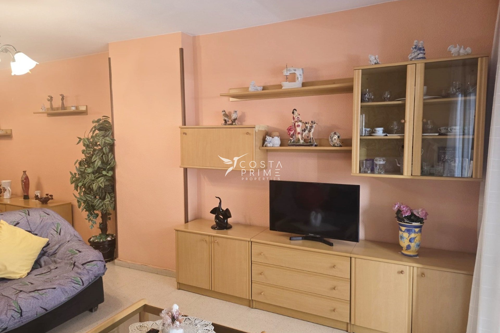 Resale - Apartment / Flat - Benidorm