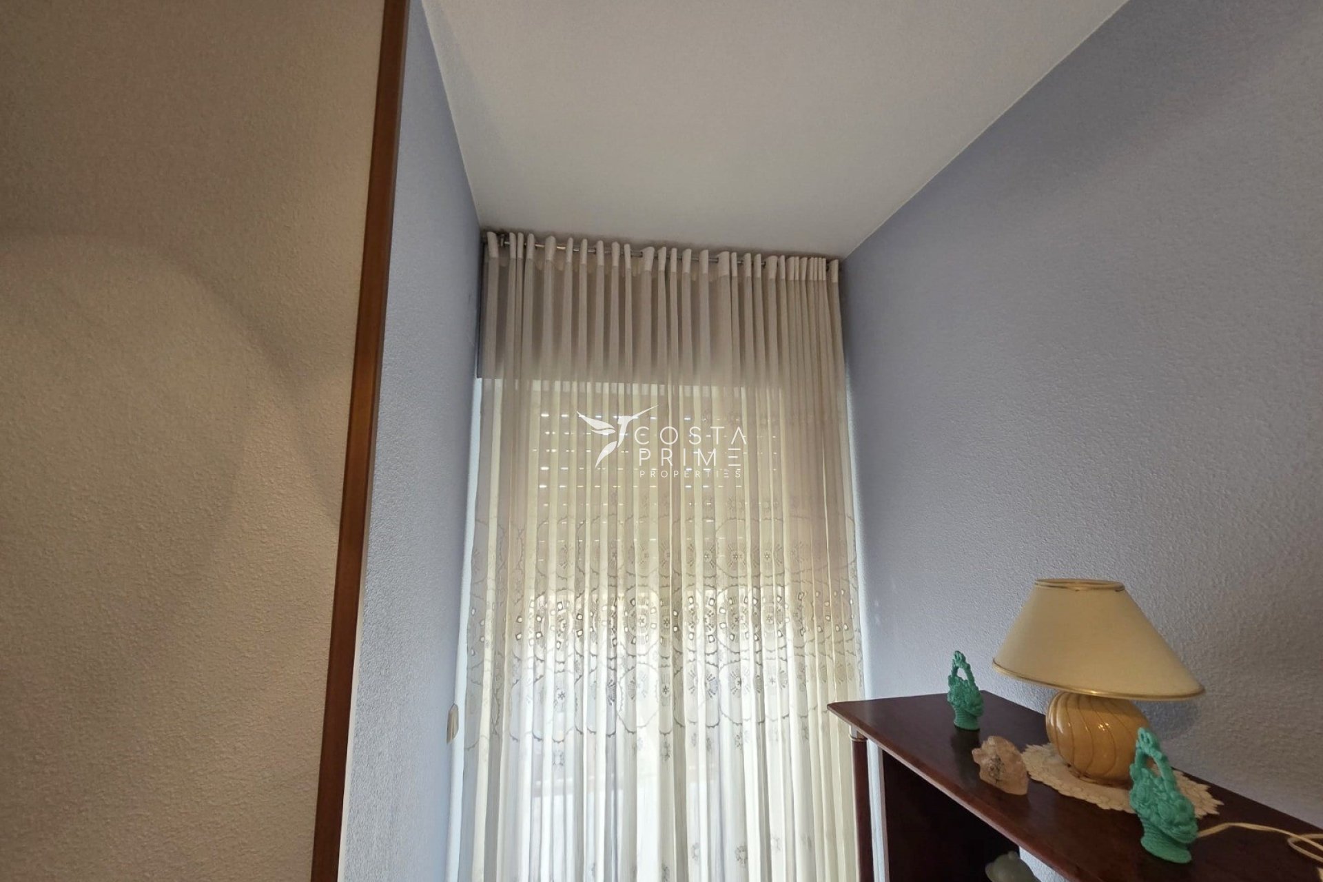 Resale - Apartment / Flat - Benidorm