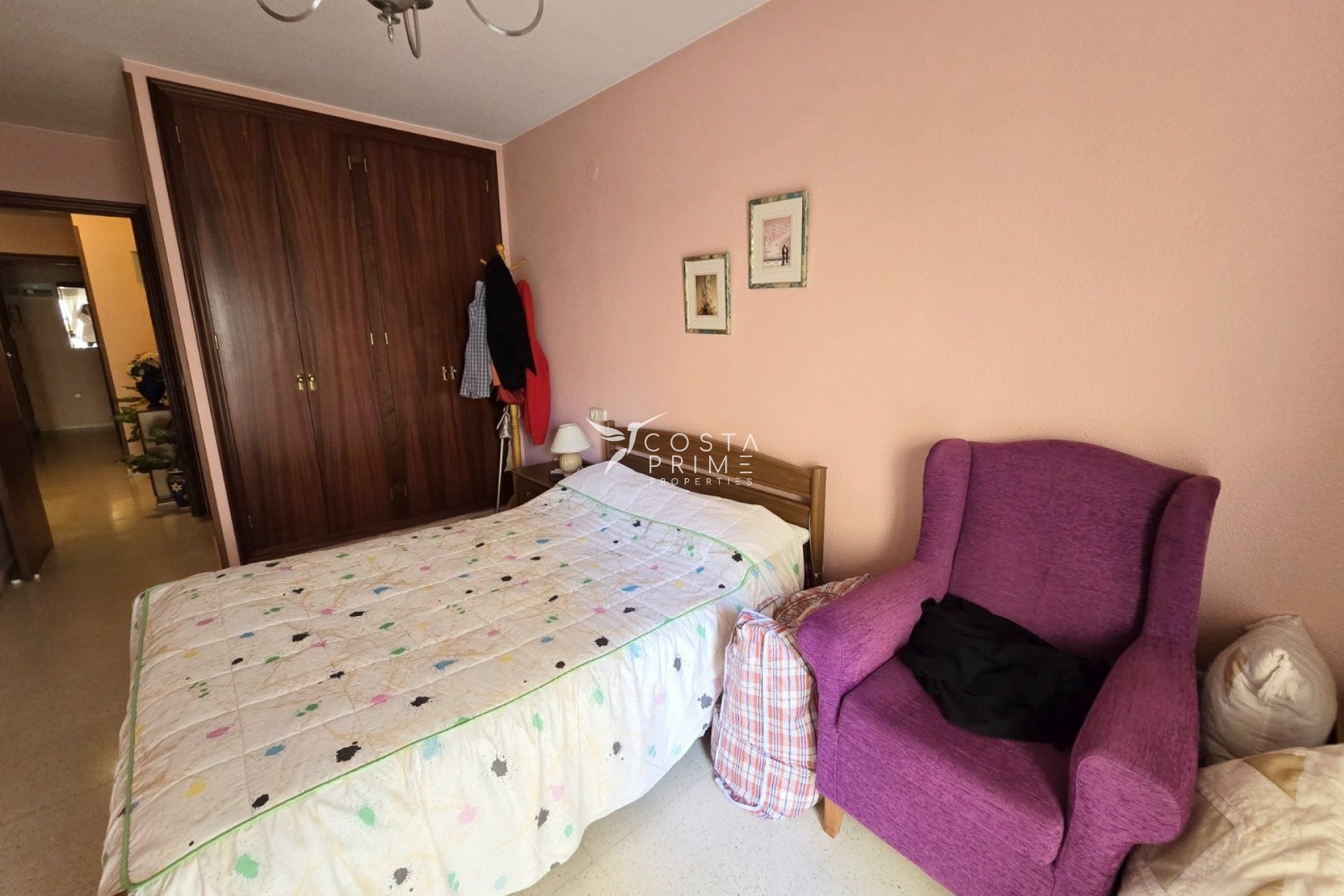 Resale - Apartment / Flat - Benidorm