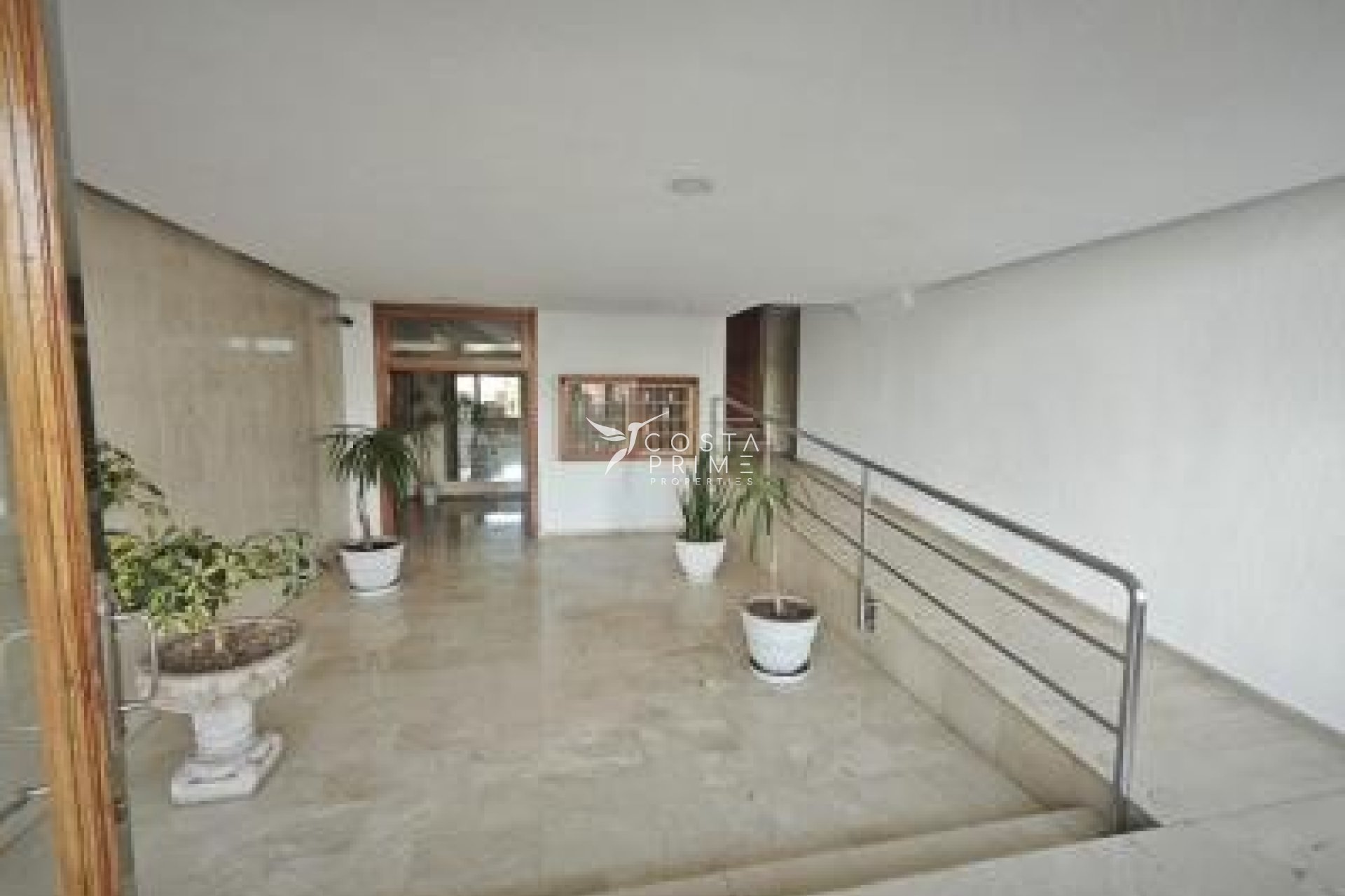 Resale - Apartment / Flat - Benidorm