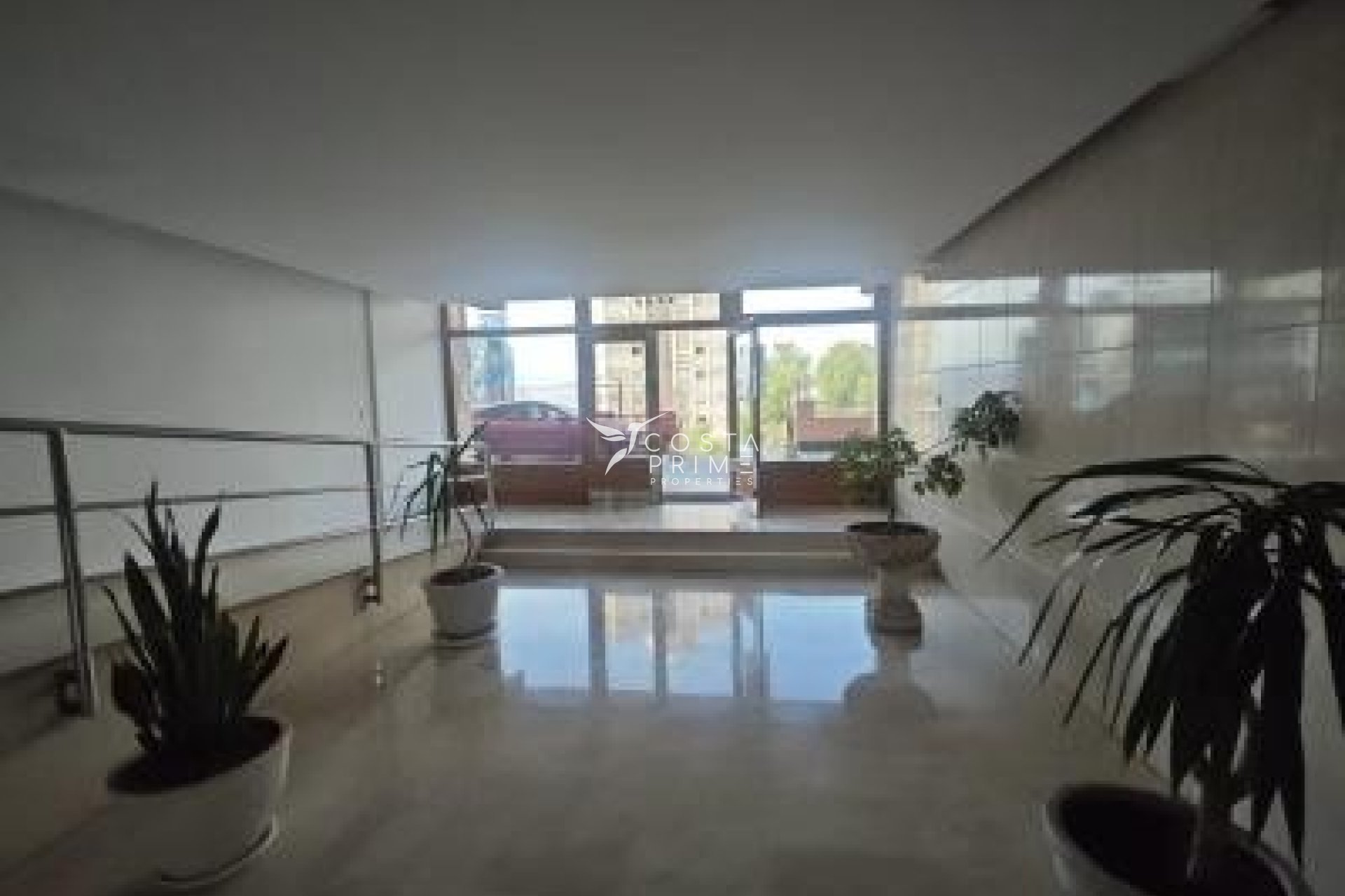 Resale - Apartment / Flat - Benidorm