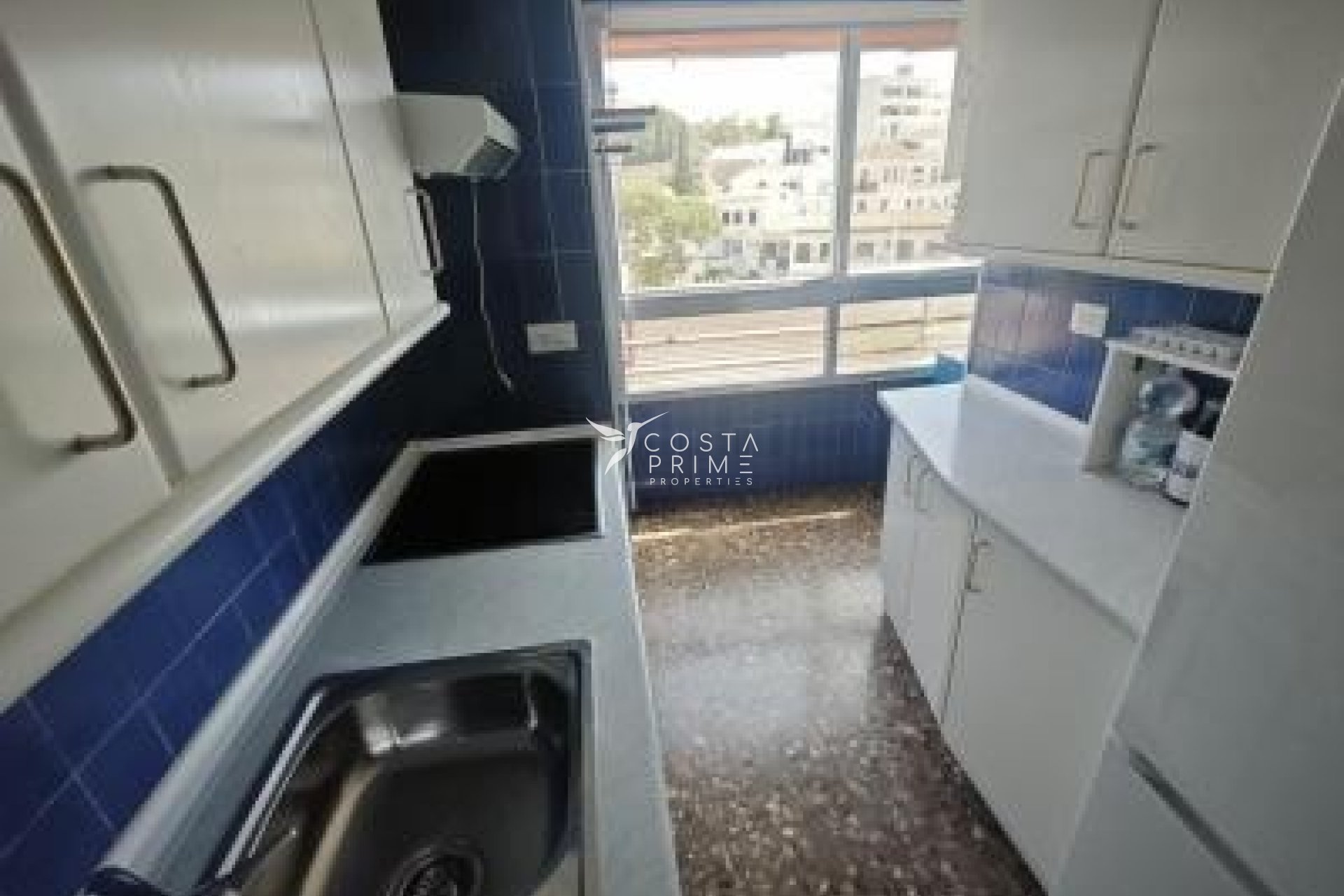 Resale - Apartment / Flat - Benidorm