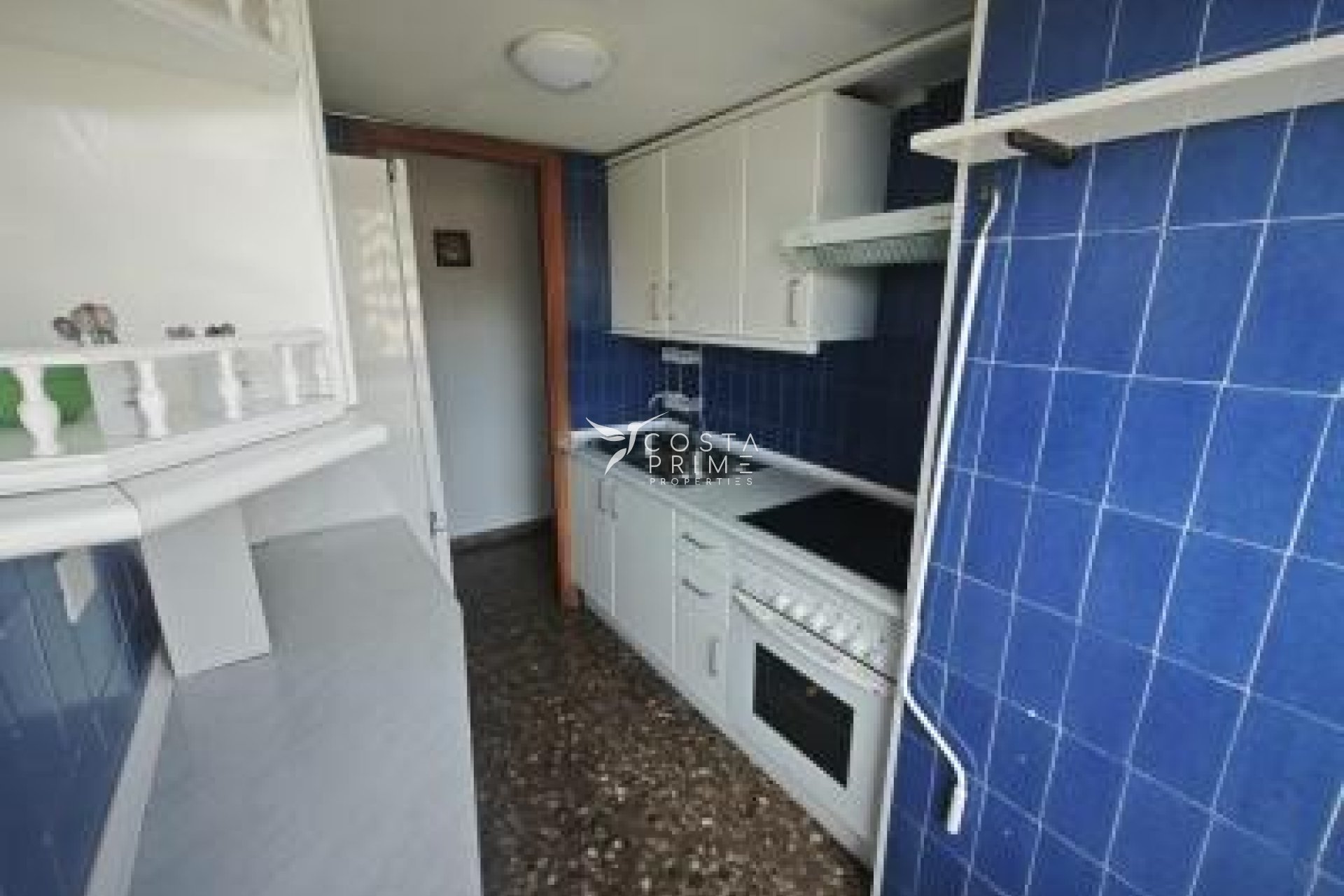 Resale - Apartment / Flat - Benidorm