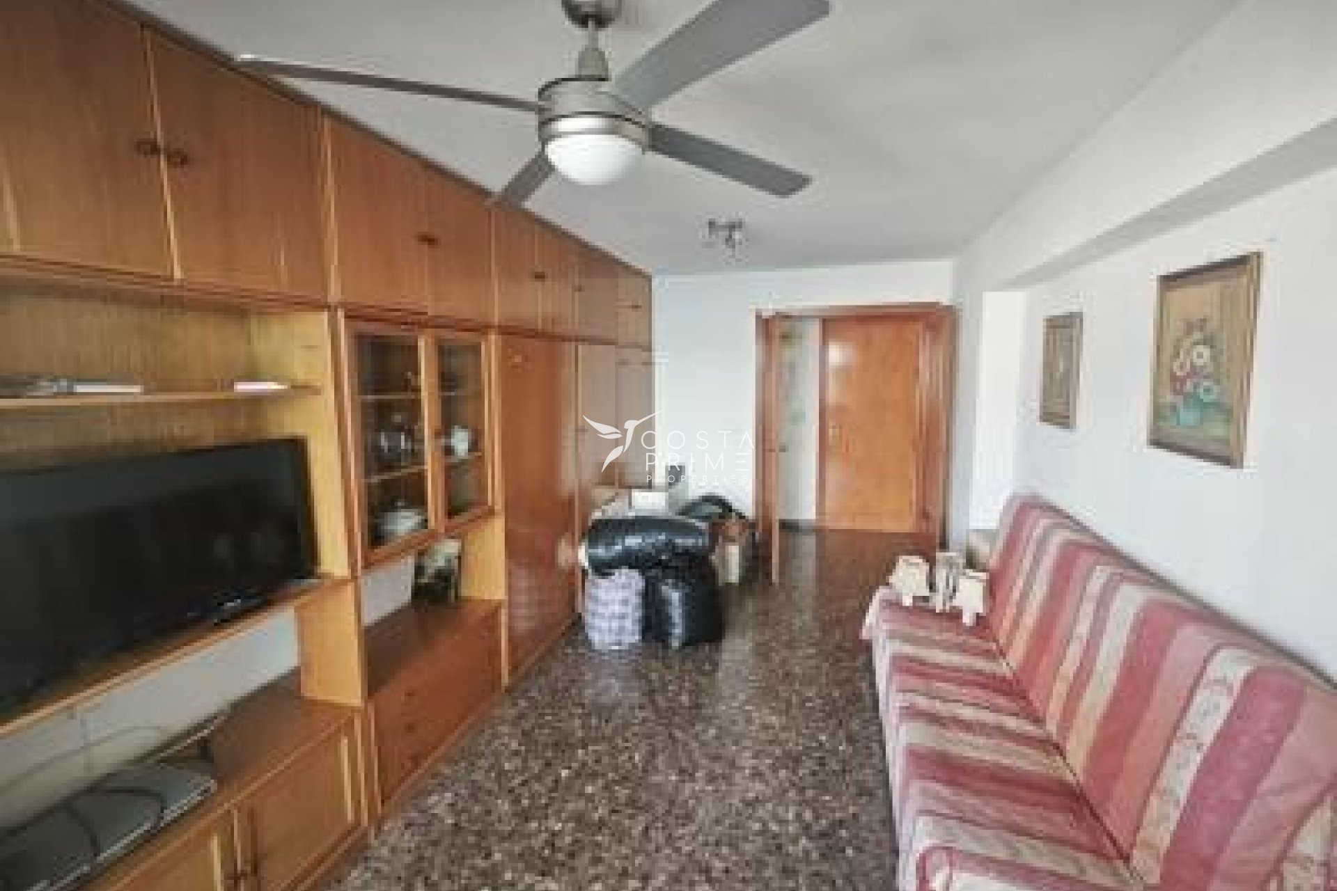 Resale - Apartment / Flat - Benidorm