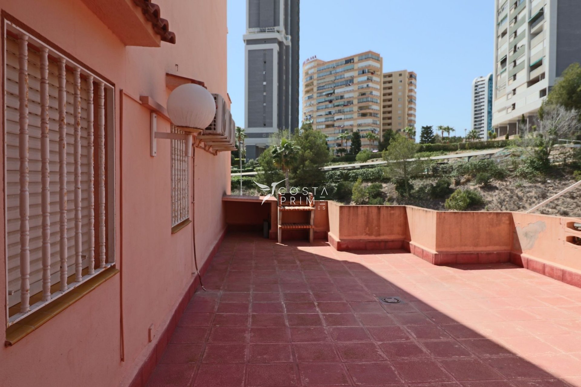 Resale - Apartment / Flat - Benidorm