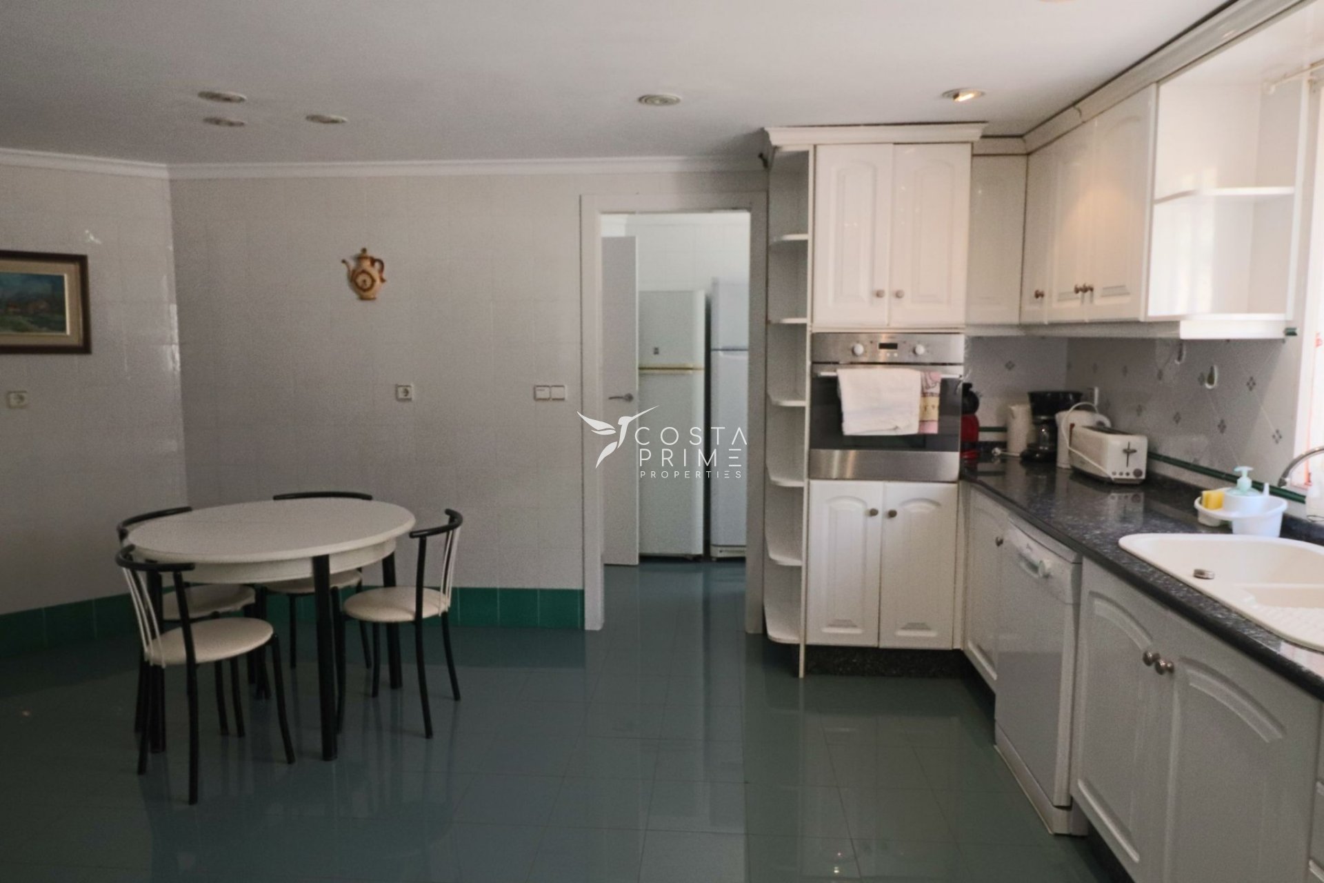 Resale - Apartment / Flat - Benidorm