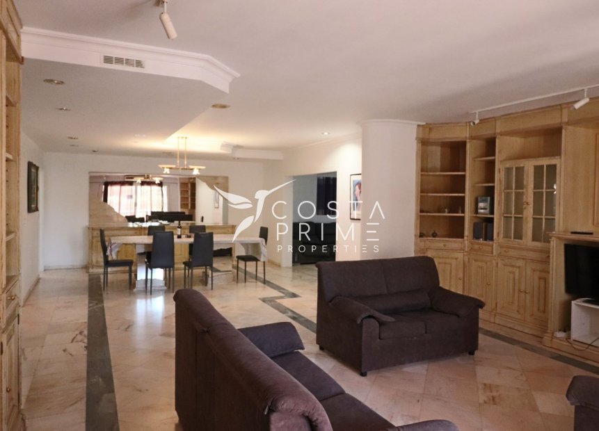 Resale - Apartment / Flat - Benidorm