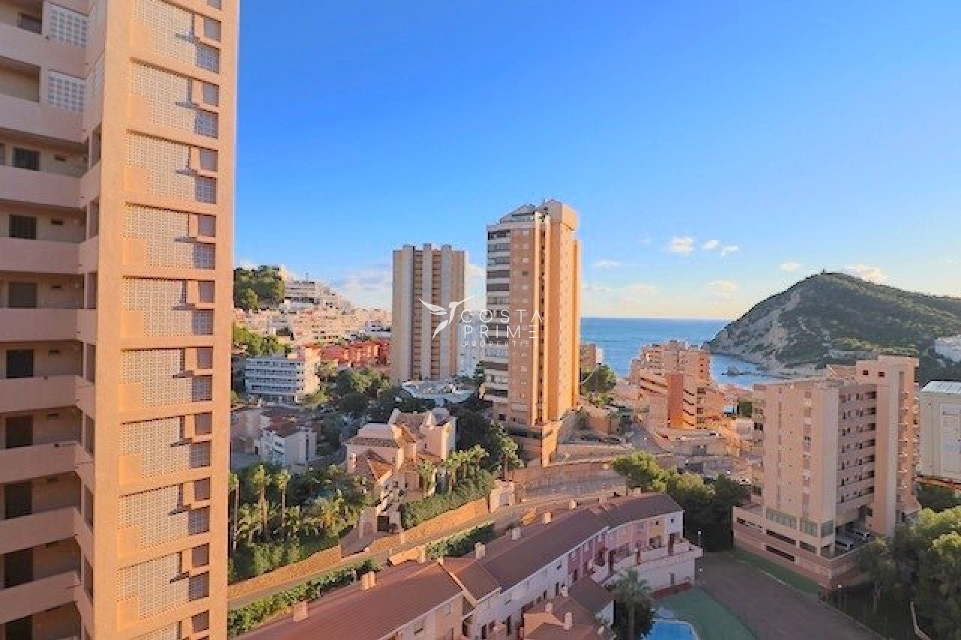 Resale - Apartment / Flat - Benidorm