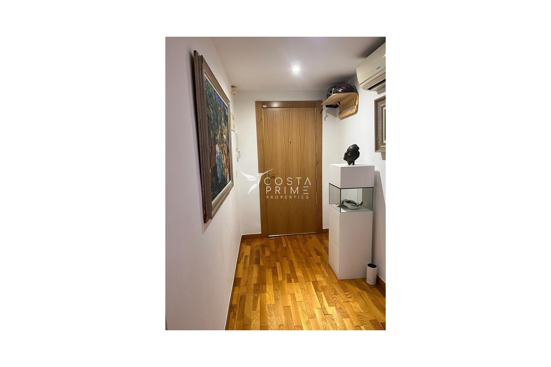 Resale - Apartment / Flat - Benidorm