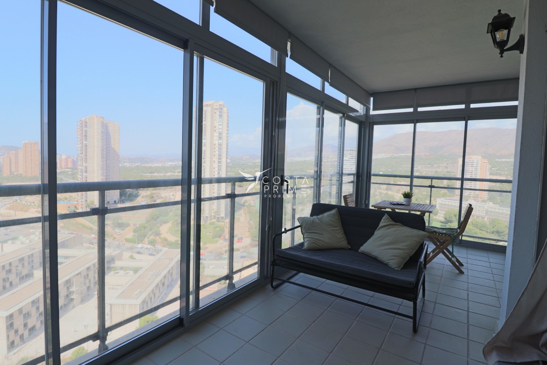 Resale - Apartment / Flat - Benidorm