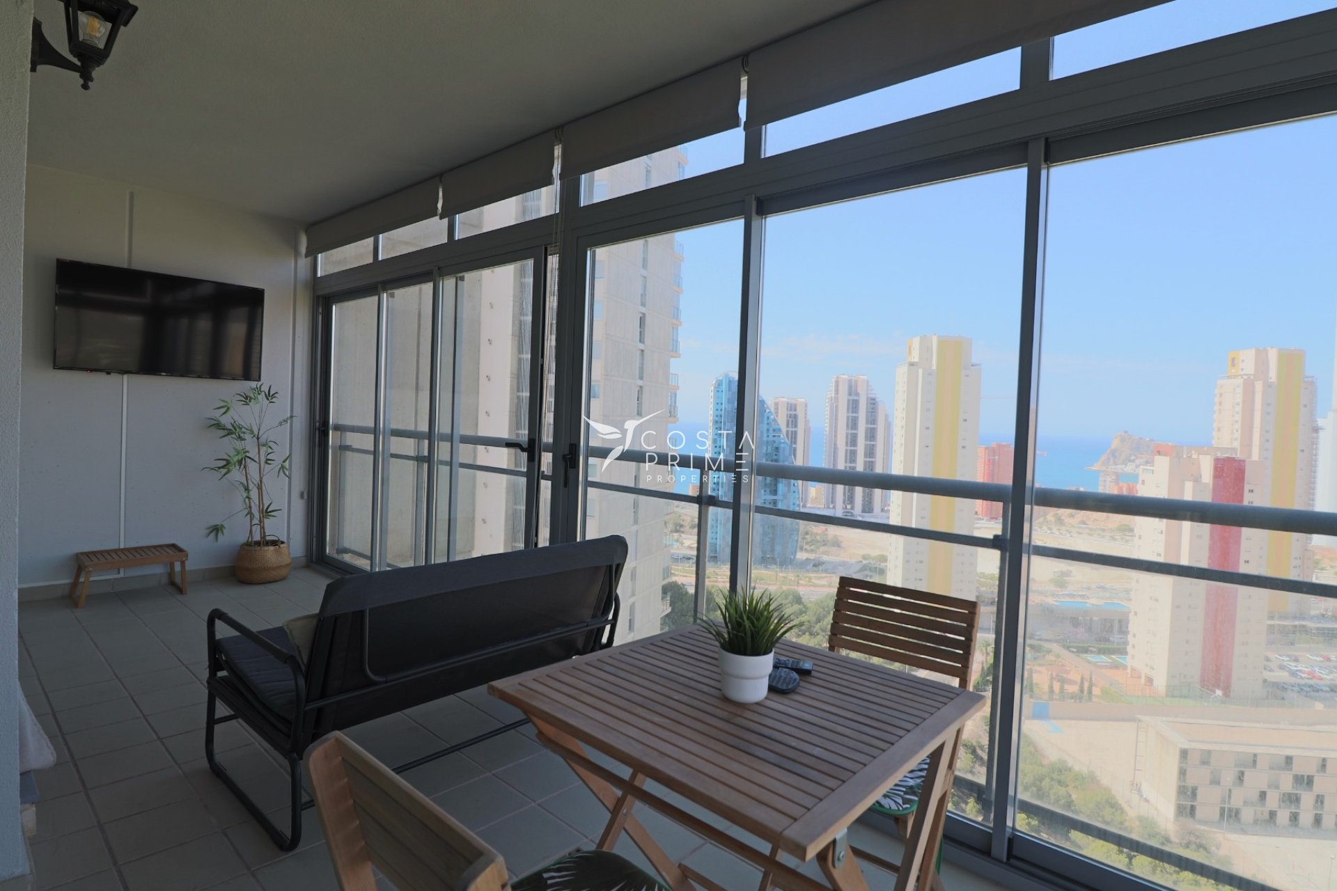 Resale - Apartment / Flat - Benidorm