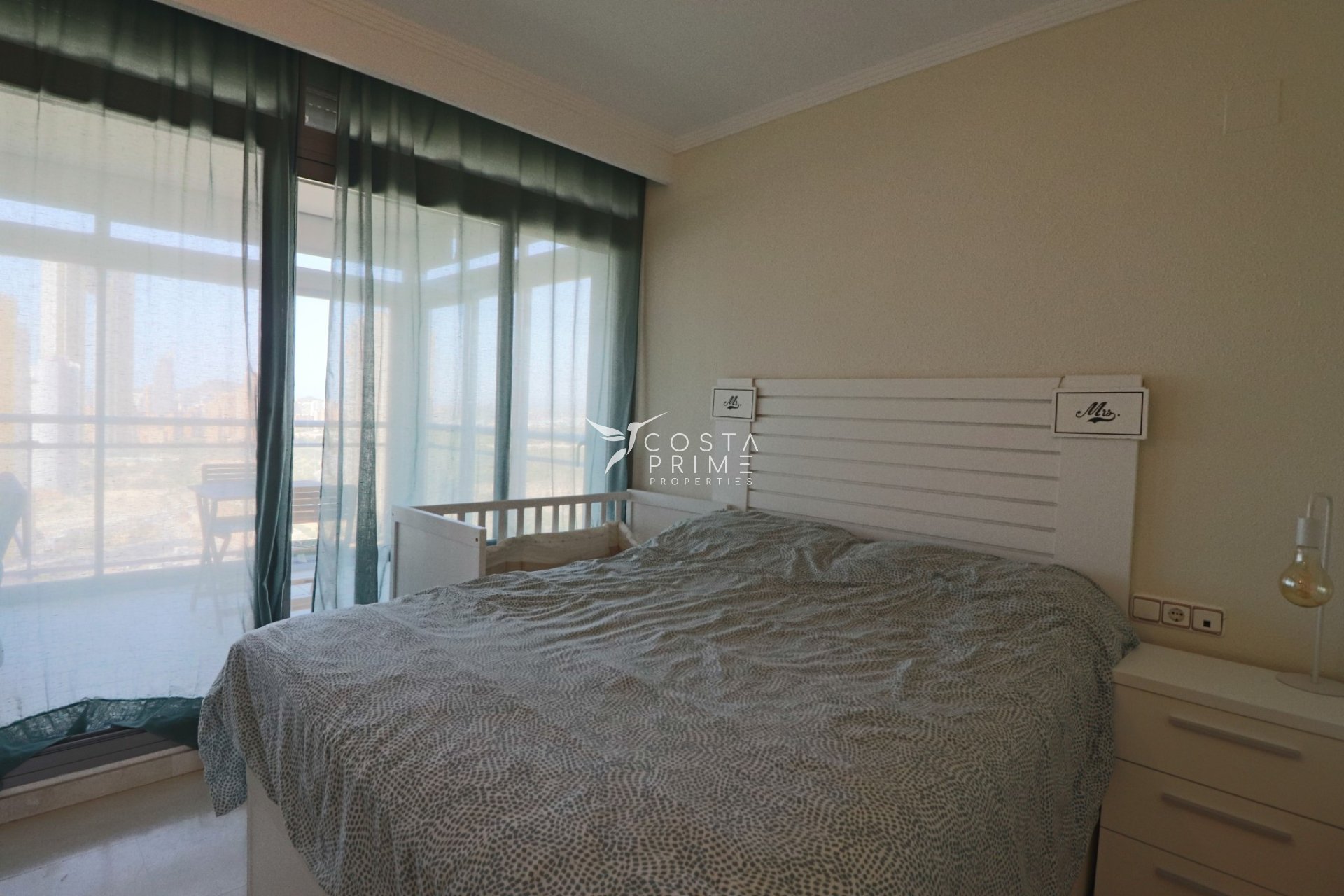 Resale - Apartment / Flat - Benidorm