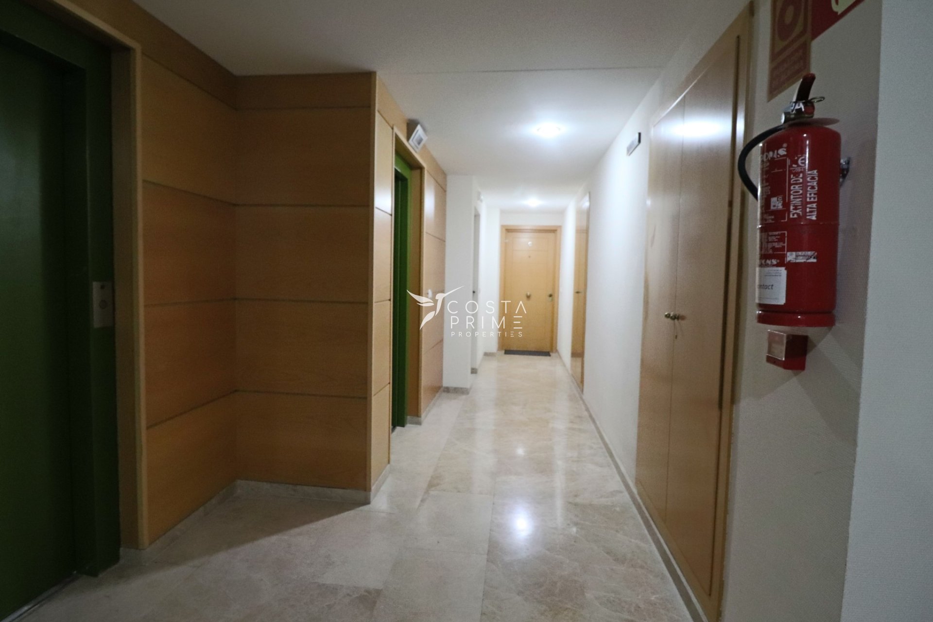 Resale - Apartment / Flat - Benidorm