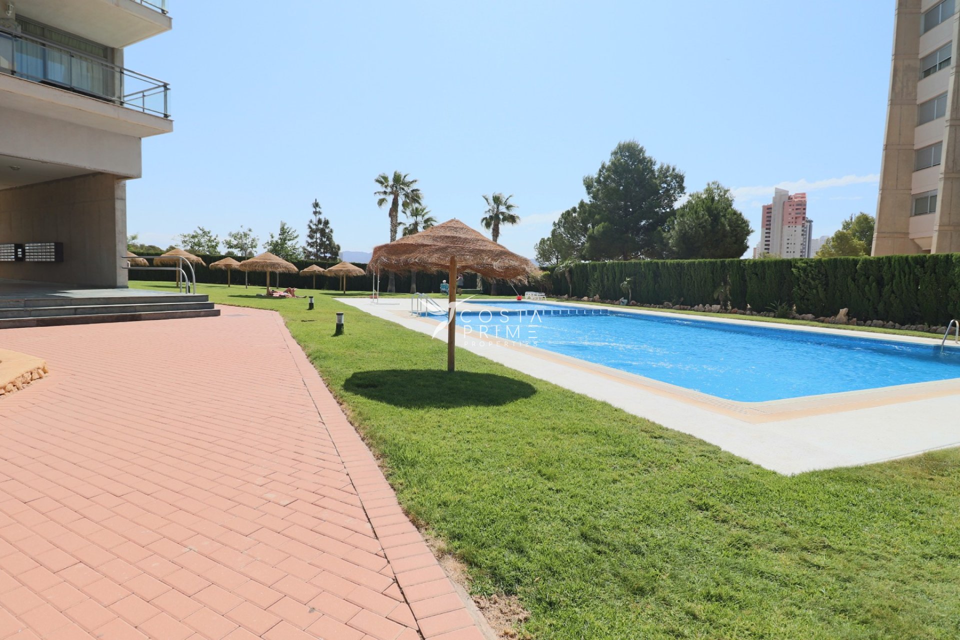 Resale - Apartment / Flat - Benidorm