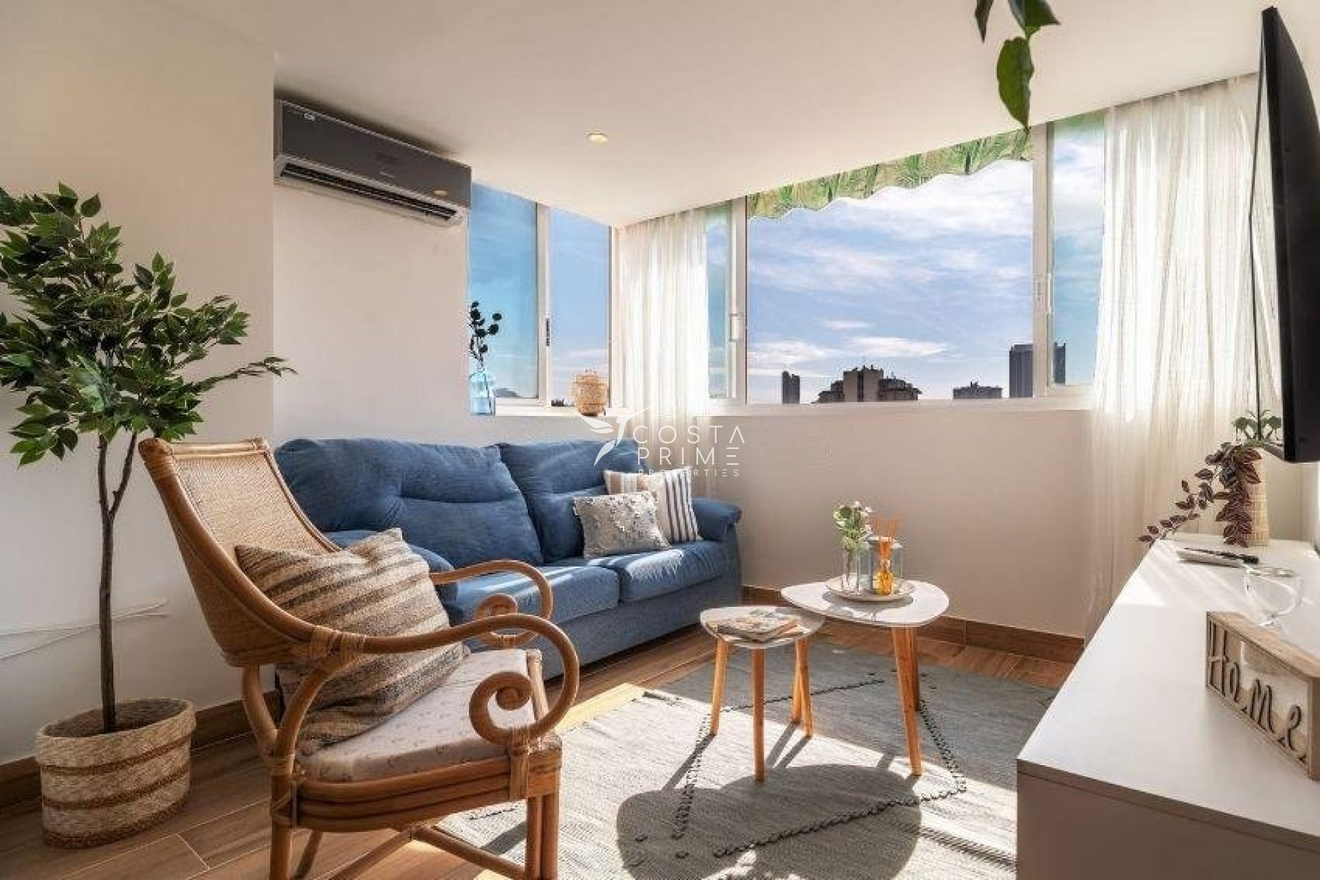 Resale - Apartment / Flat - Benidorm