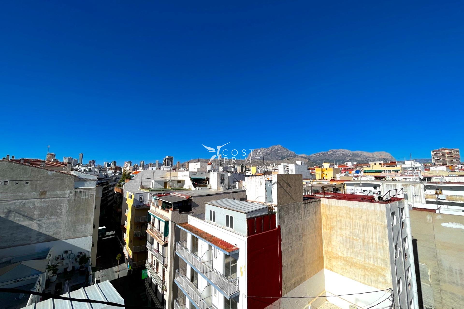 Resale - Apartment / Flat - Benidorm