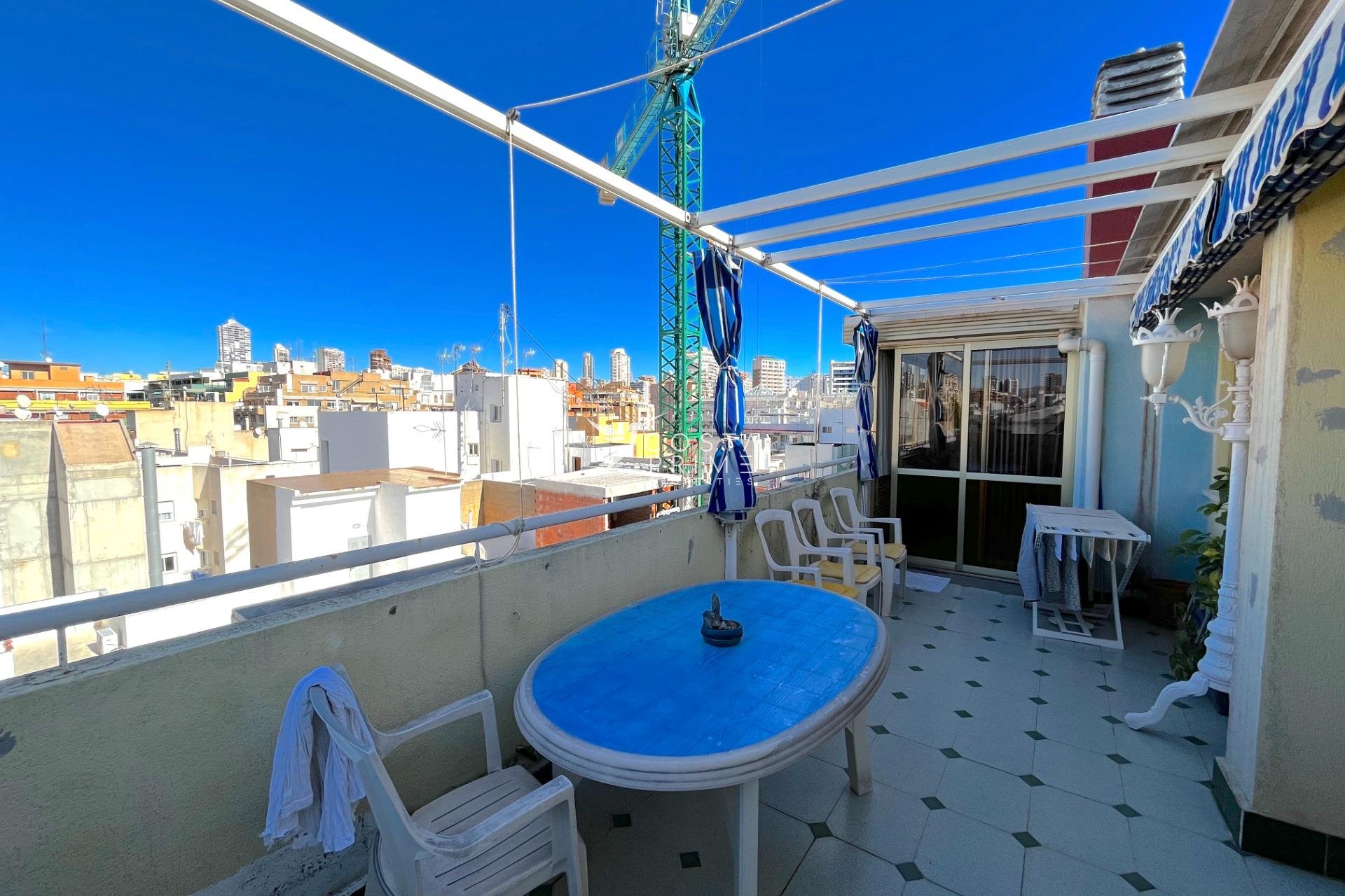 Resale - Apartment / Flat - Benidorm