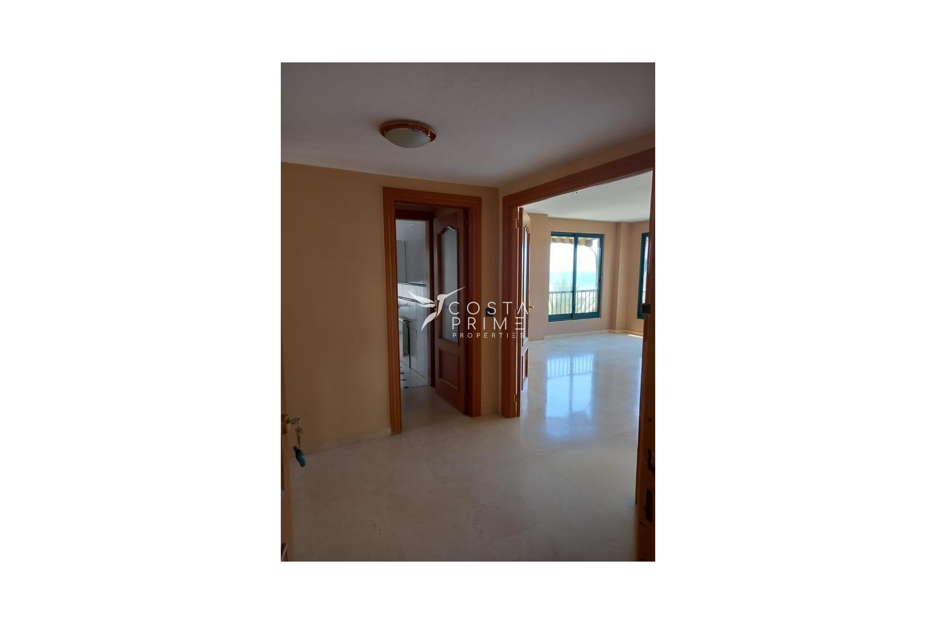 Resale - Apartment / Flat - Benidorm