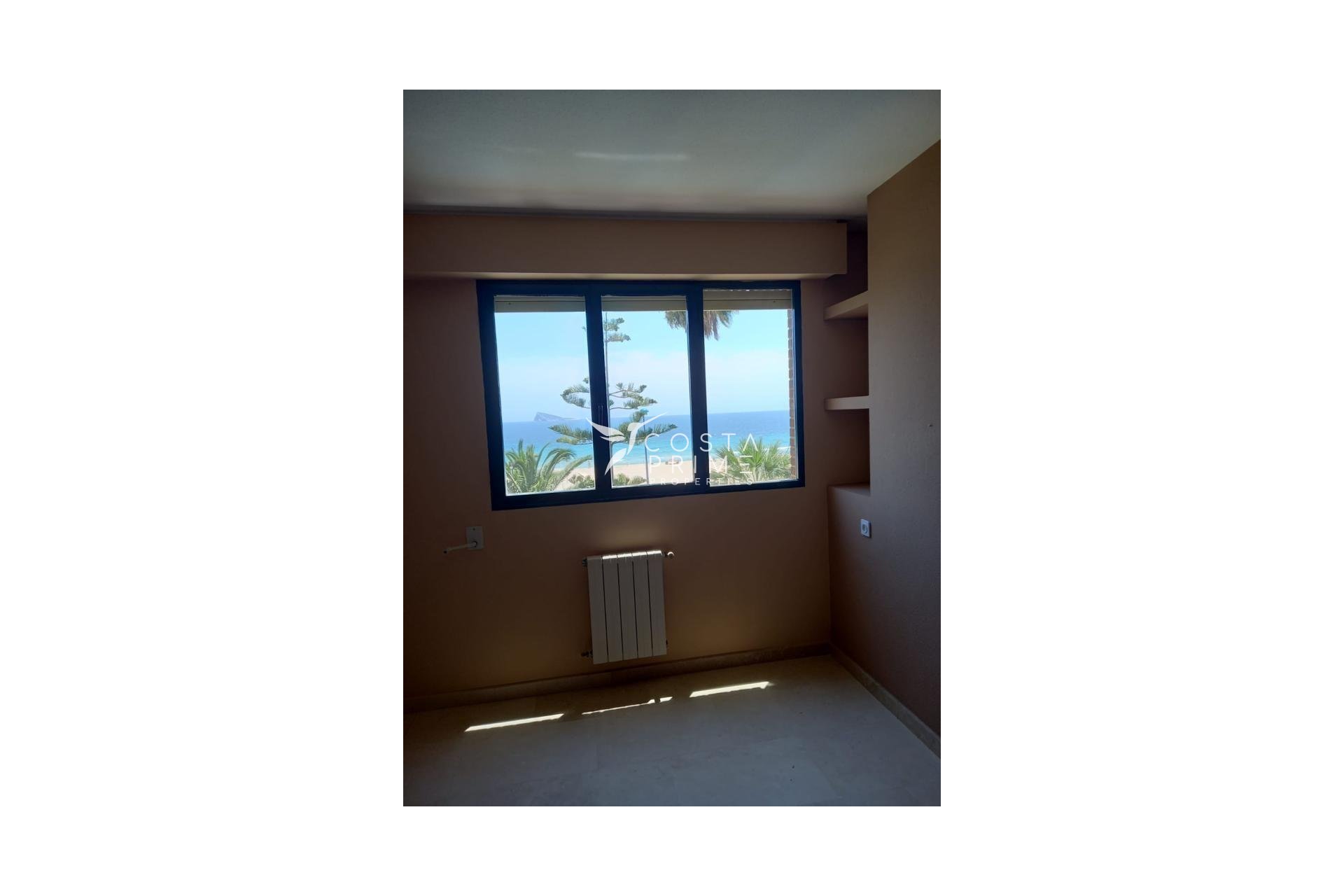 Resale - Apartment / Flat - Benidorm