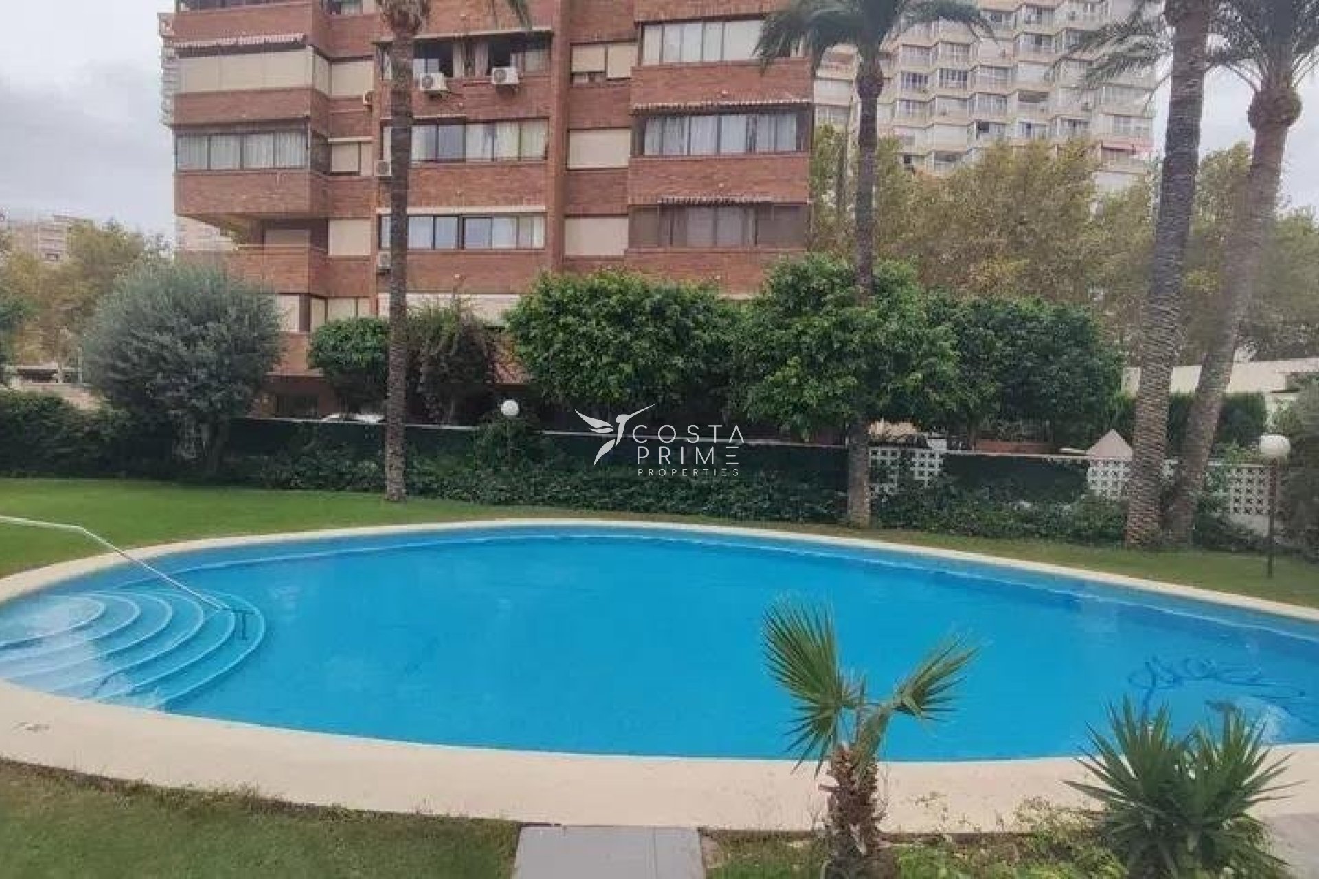 Resale - Apartment / Flat - Benidorm