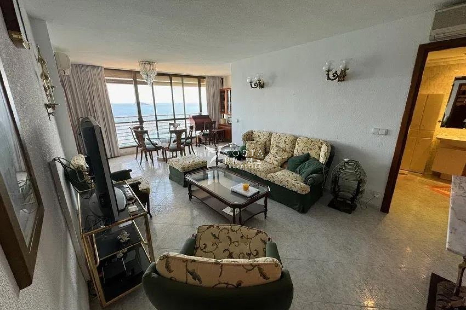 Resale - Apartment / Flat - Benidorm