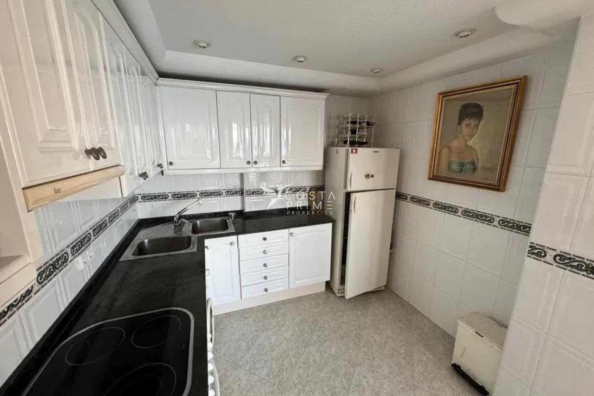 Resale - Apartment / Flat - Benidorm