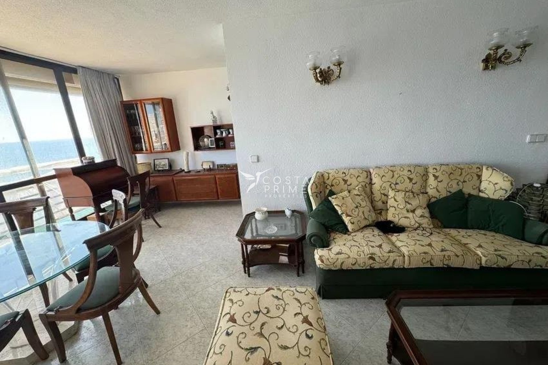 Resale - Apartment / Flat - Benidorm