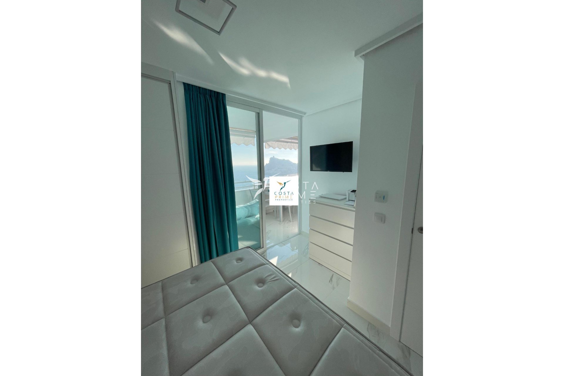 Resale - Apartment / Flat - Benidorm