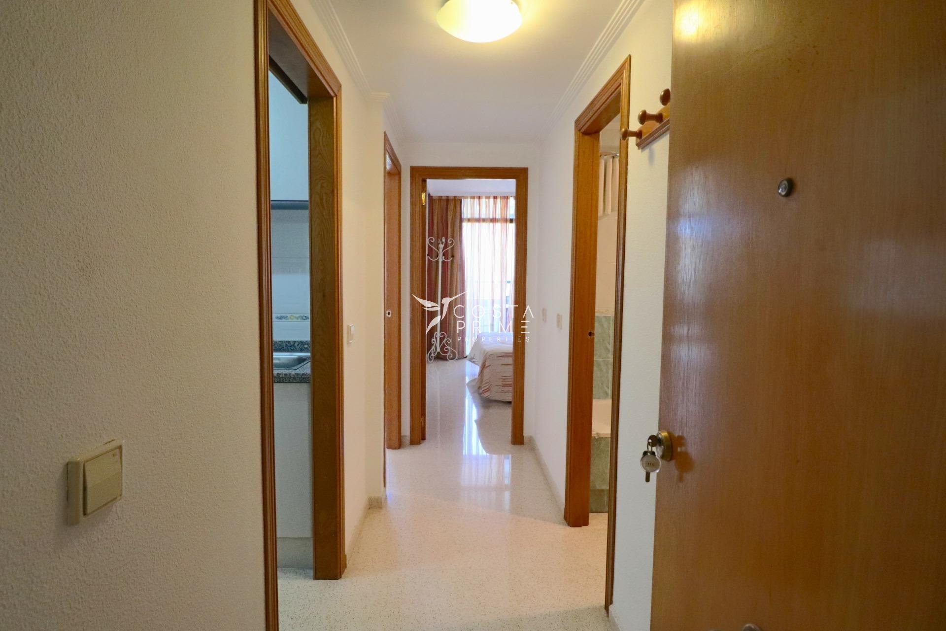 Resale - Apartment / Flat - Benidorm