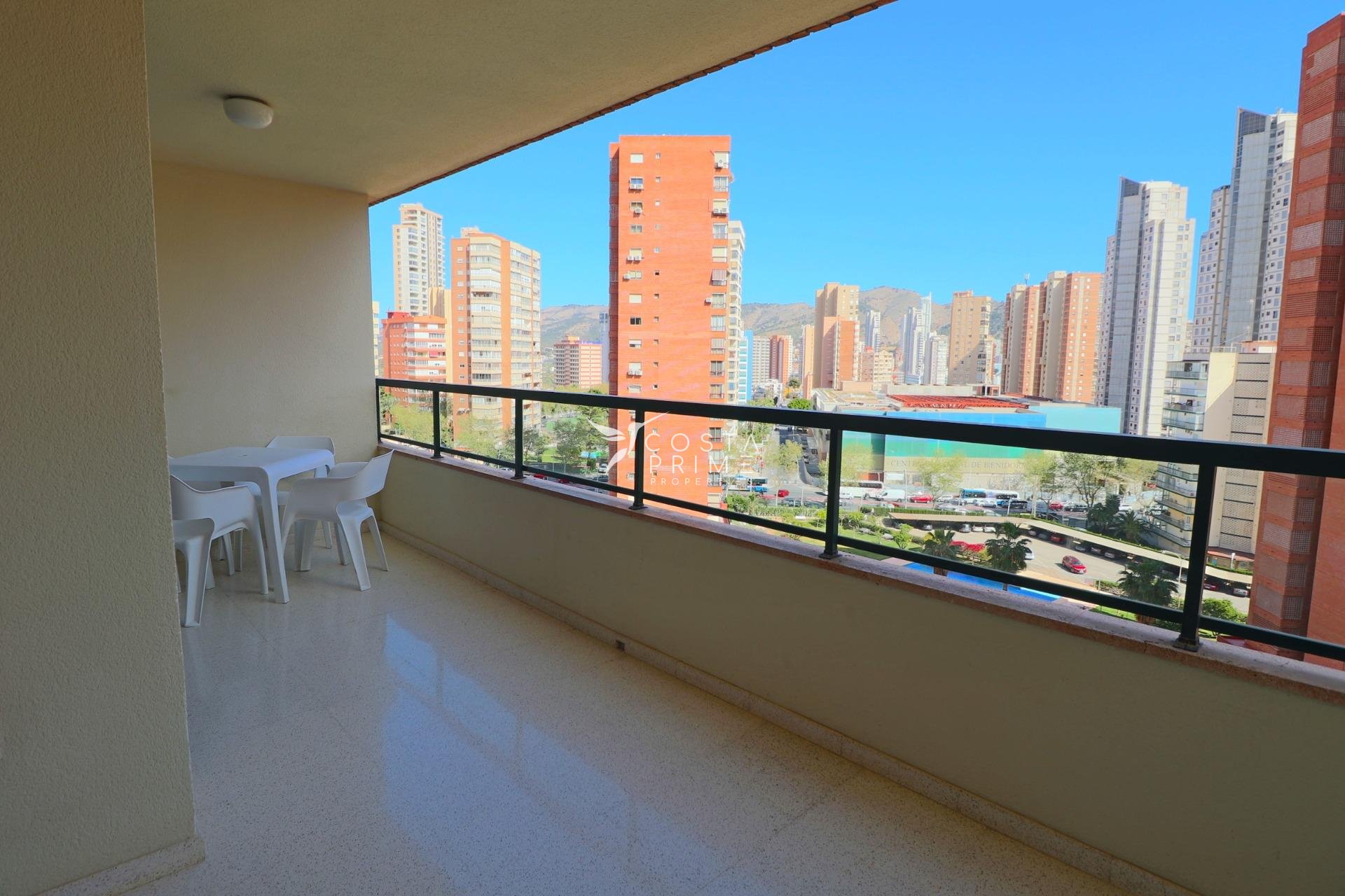 Resale - Apartment / Flat - Benidorm