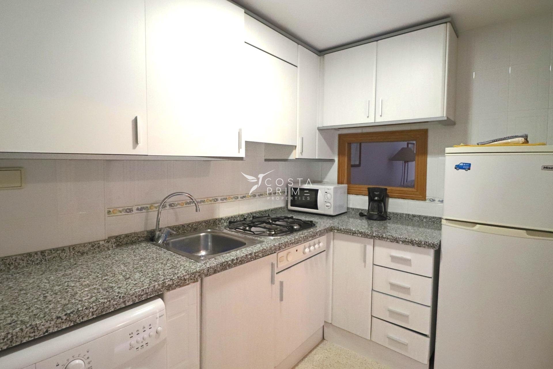 Resale - Apartment / Flat - Benidorm