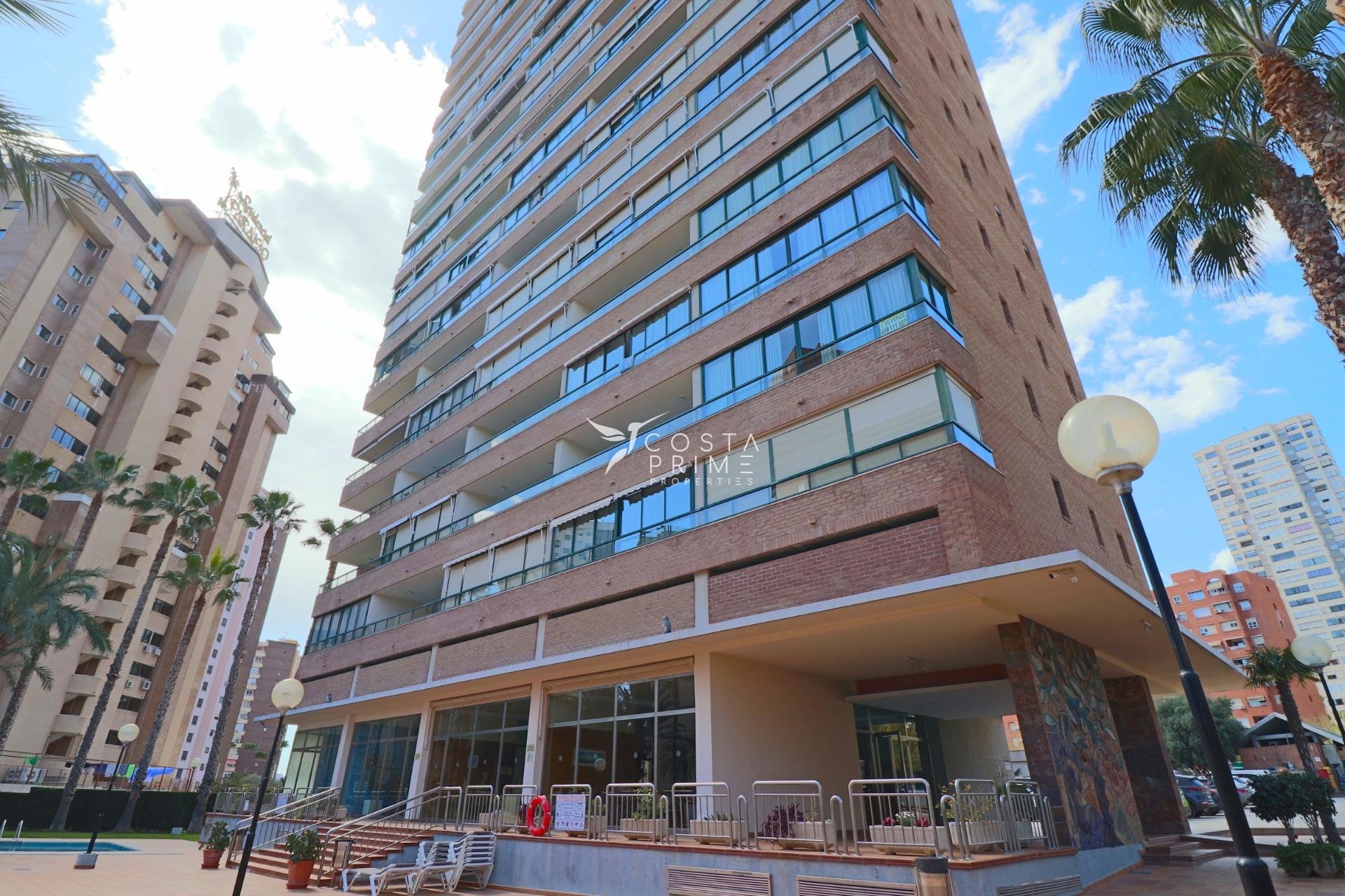 Resale - Apartment / Flat - Benidorm