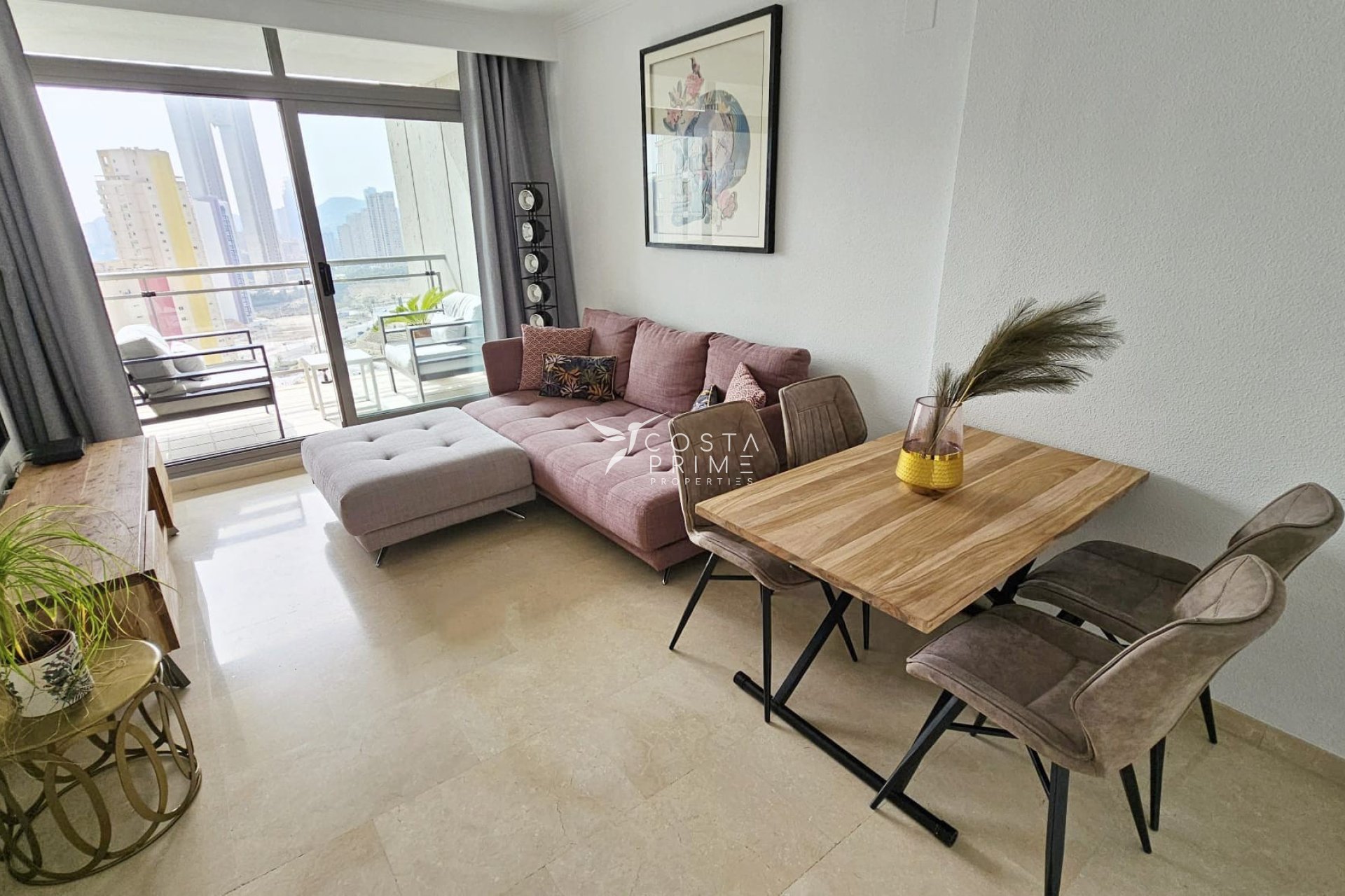 Resale - Apartment / Flat - Benidorm