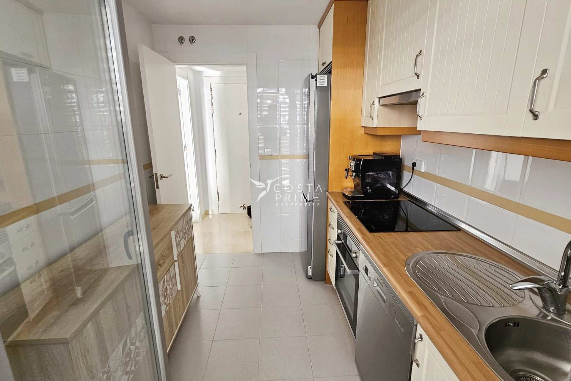 Resale - Apartment / Flat - Benidorm