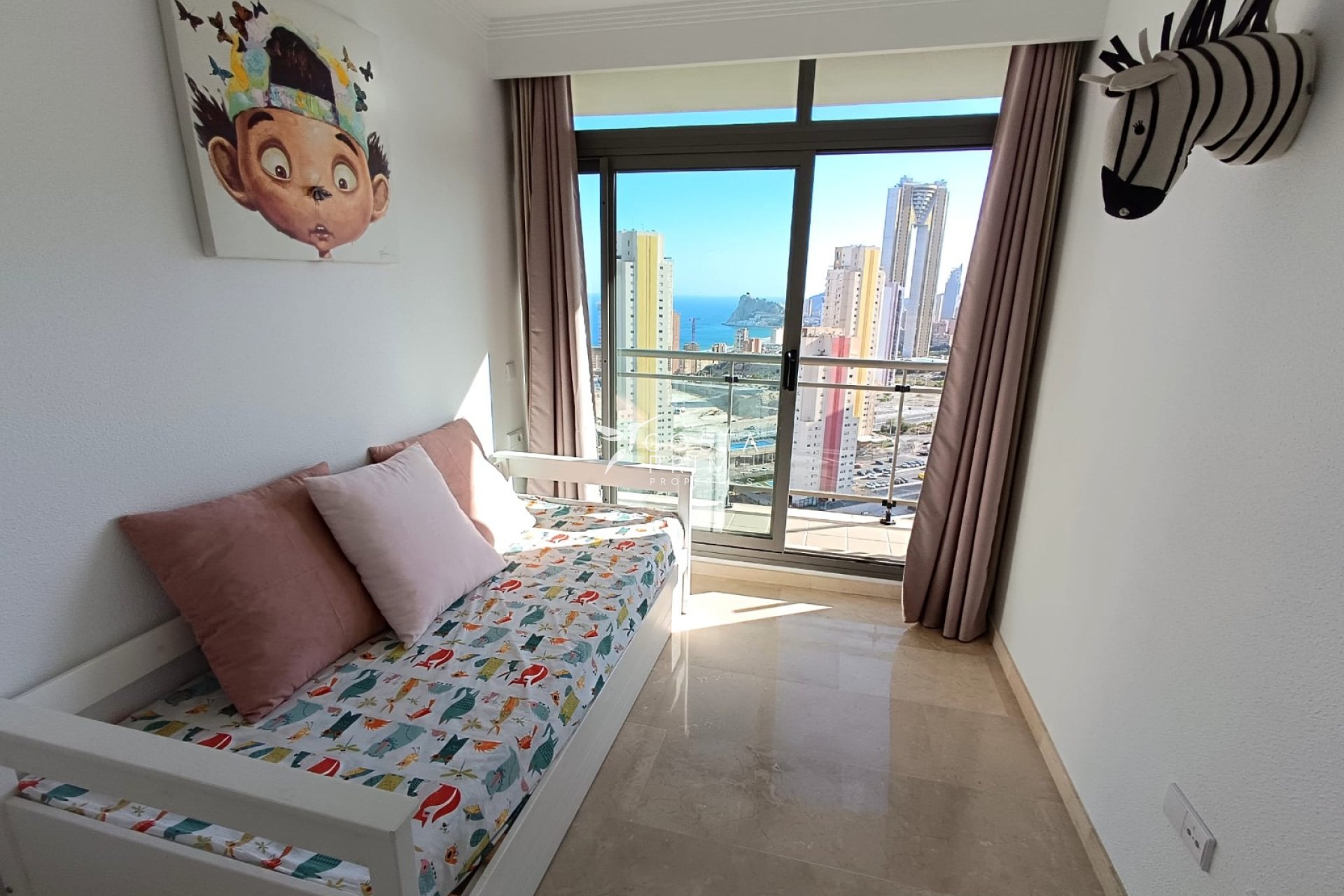 Resale - Apartment / Flat - Benidorm