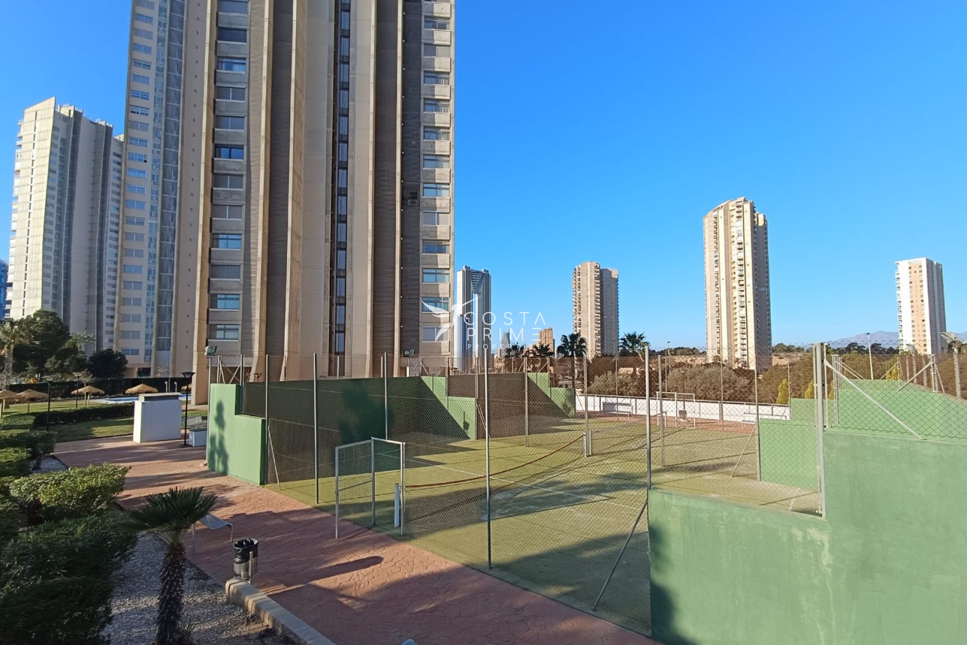 Resale - Apartment / Flat - Benidorm