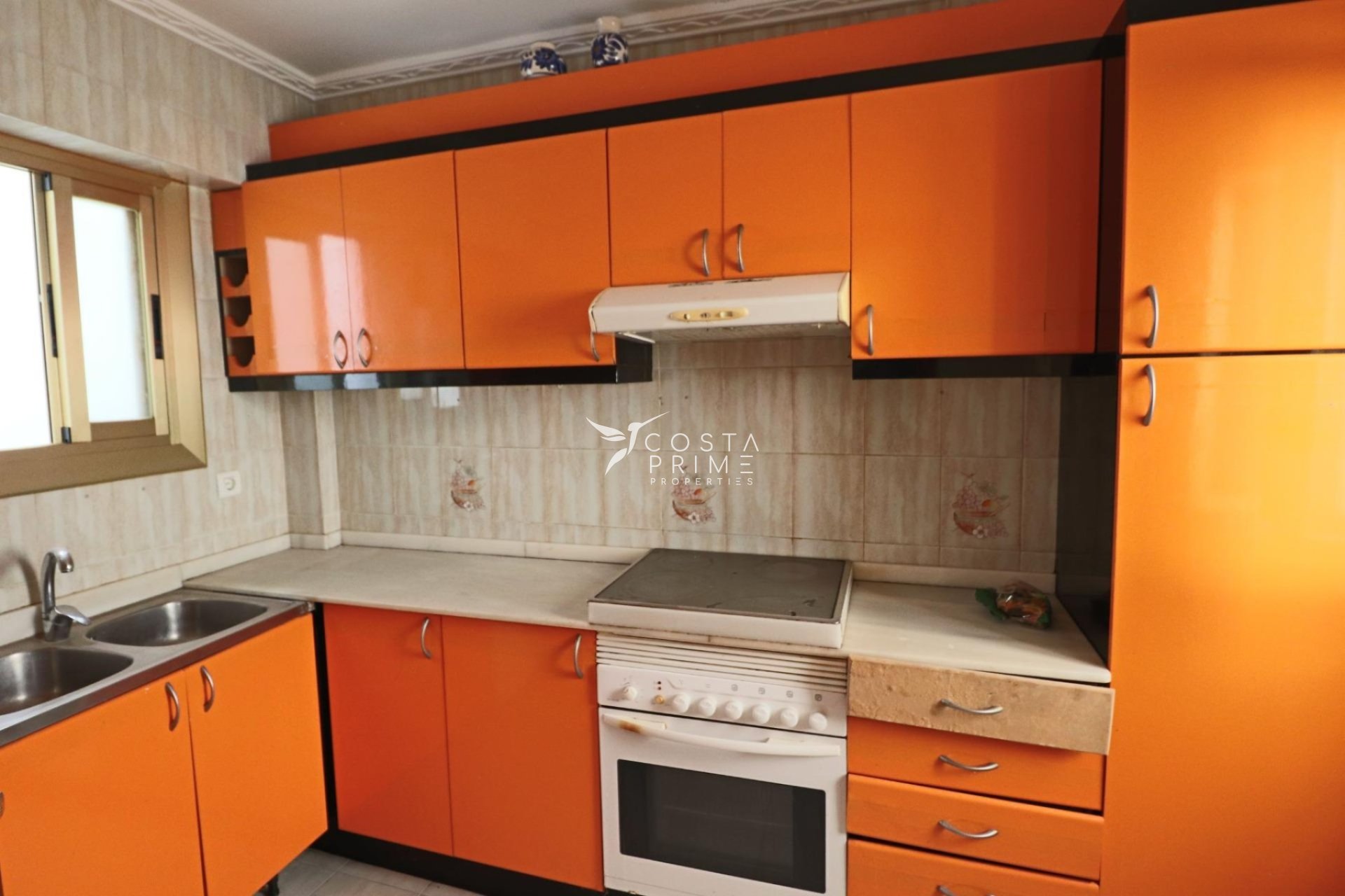 Resale - Apartment / Flat - Benidorm