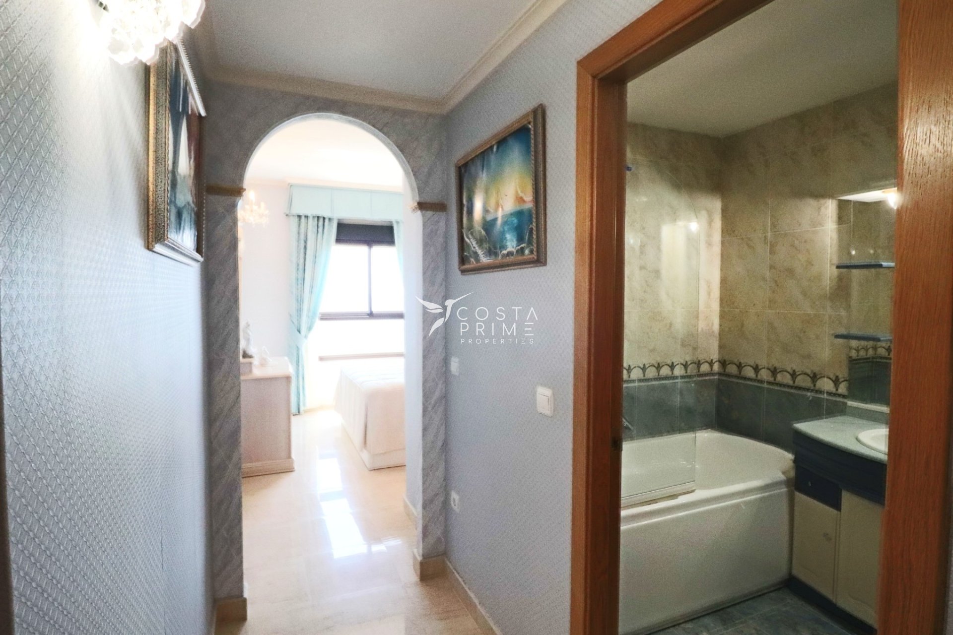 Resale - Apartment / Flat - Benidorm