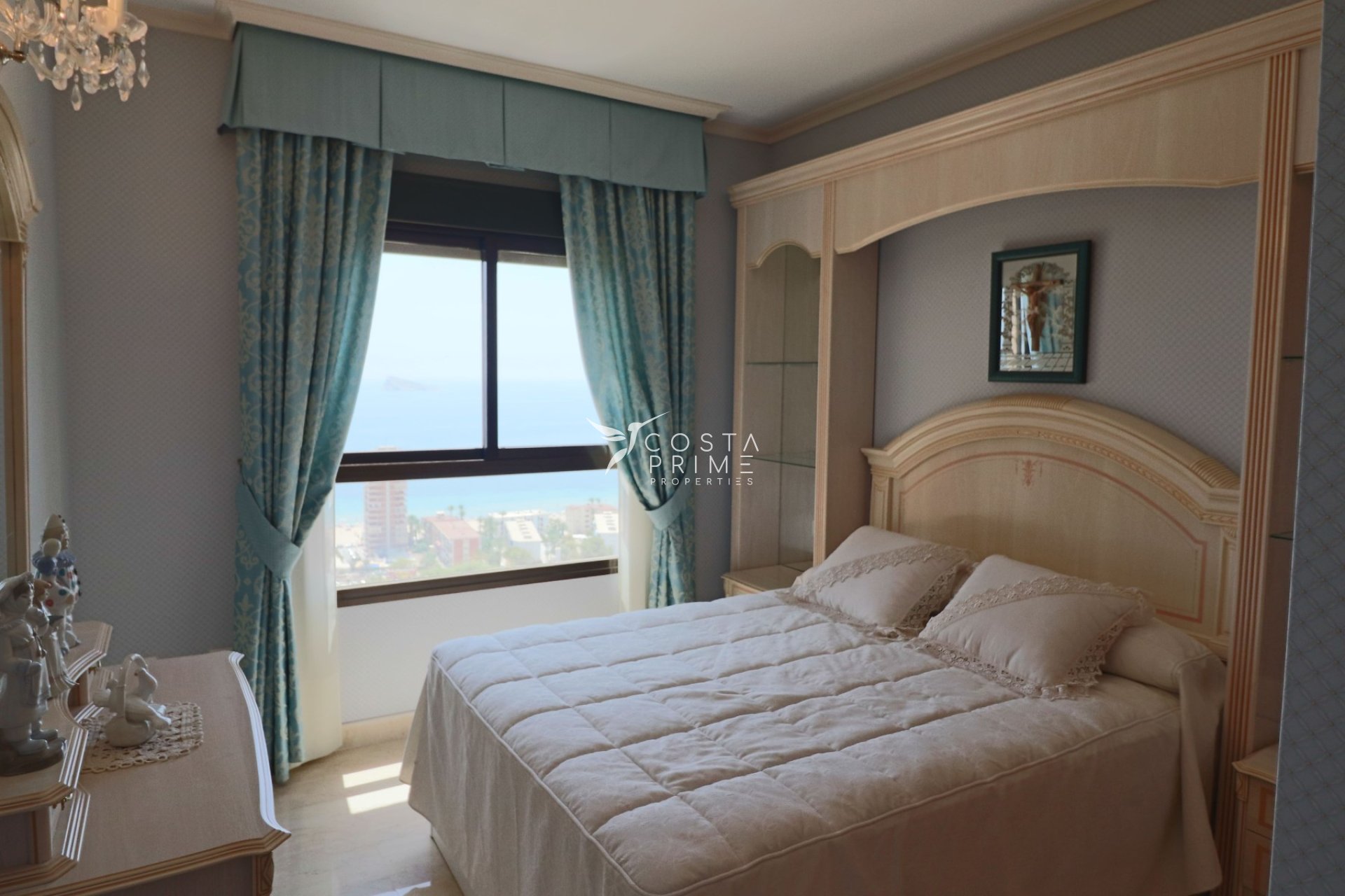 Resale - Apartment / Flat - Benidorm