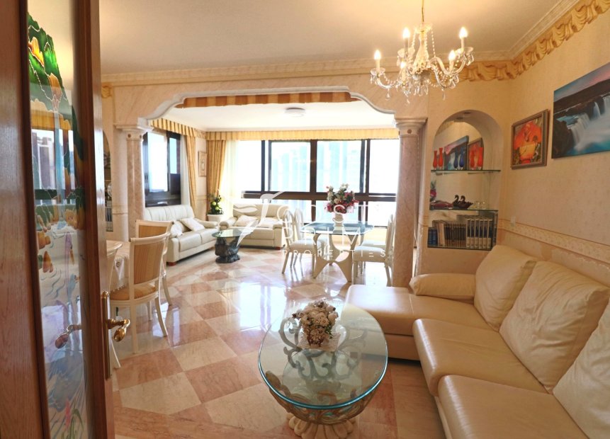 Resale - Apartment / Flat - Benidorm