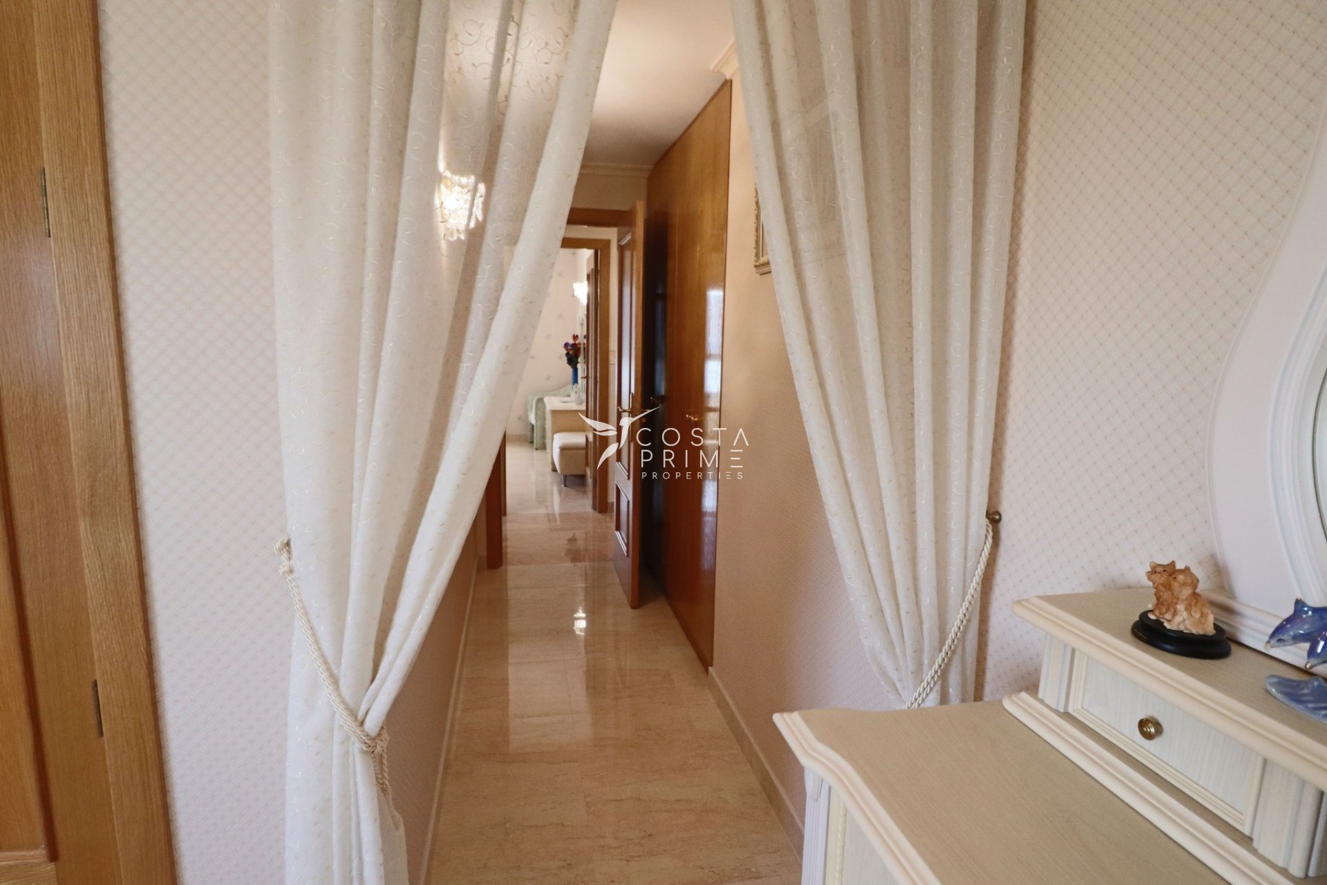 Resale - Apartment / Flat - Benidorm