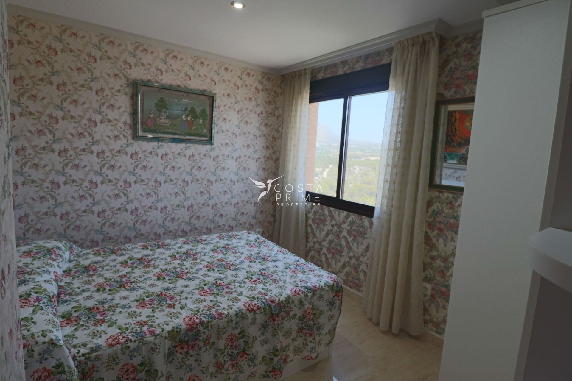 Resale - Apartment / Flat - Benidorm