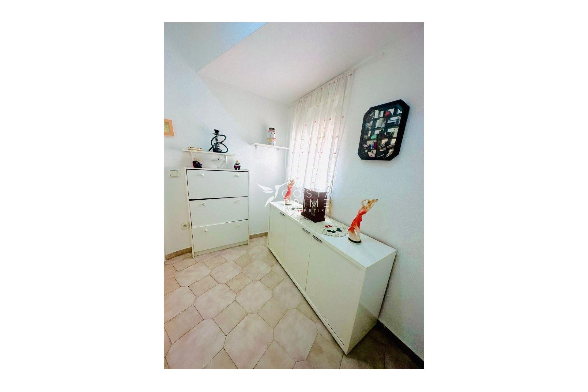 Resale - Apartment / Flat - Benidorm