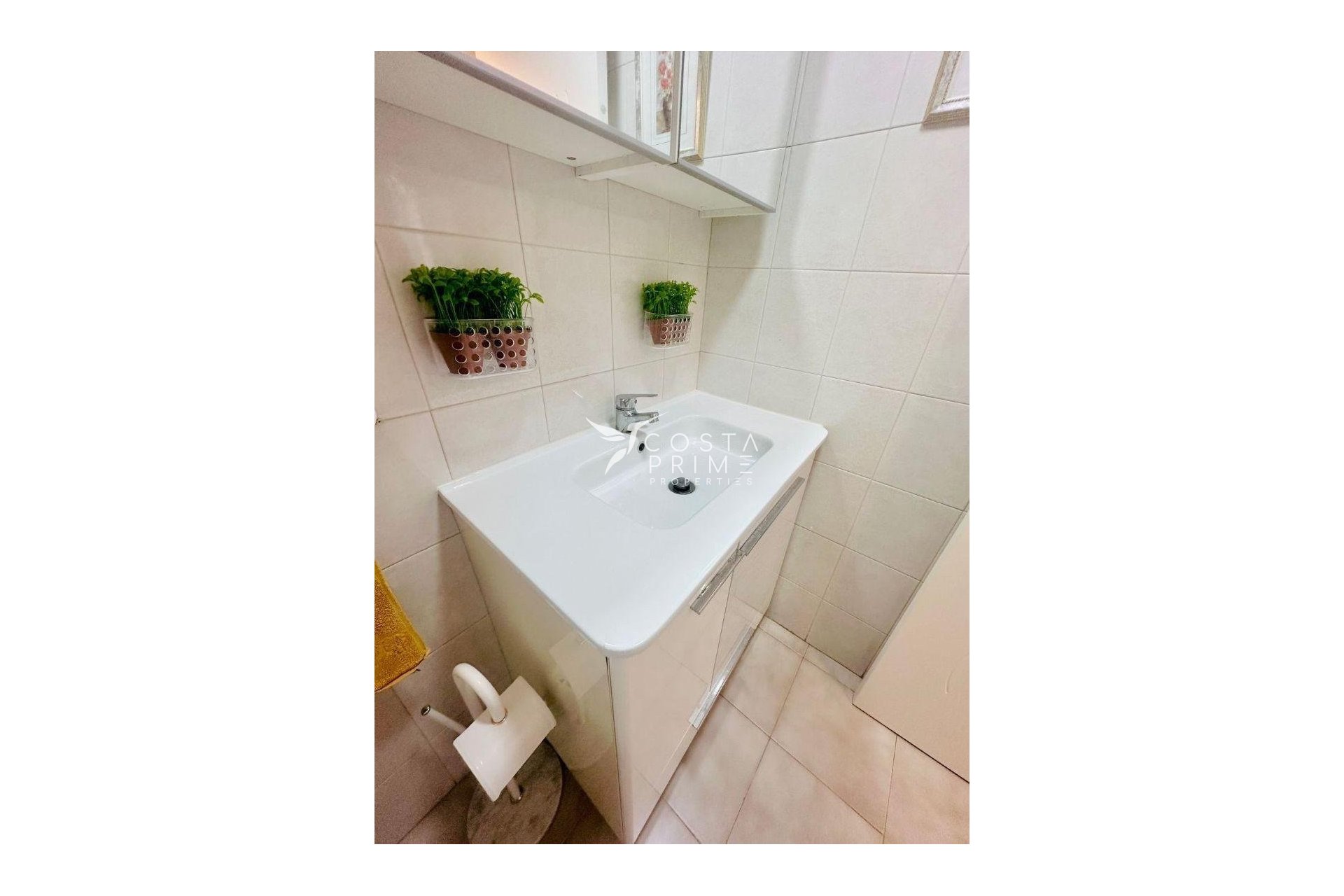 Resale - Apartment / Flat - Benidorm